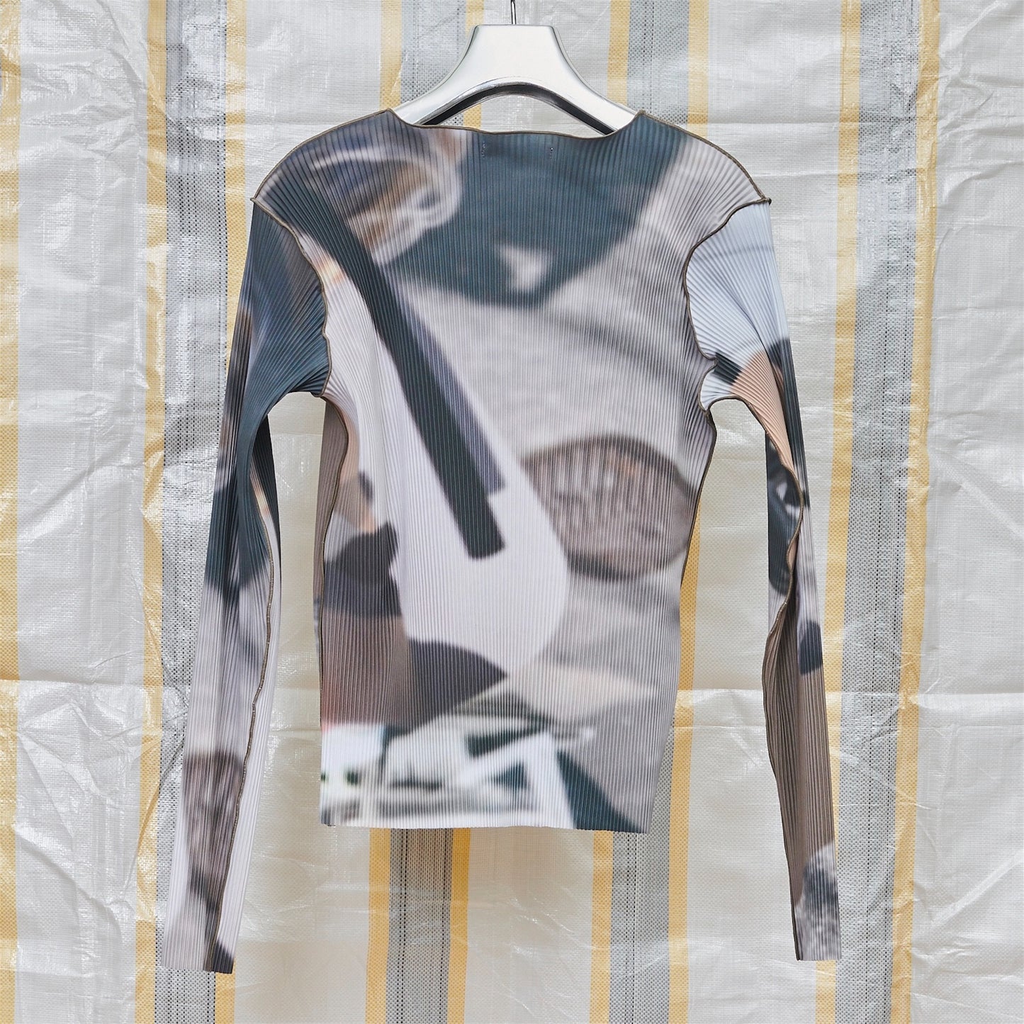 FOOD GRAPHIC TOP REGULAR / COFFEE / グラフィックプリーツトップ