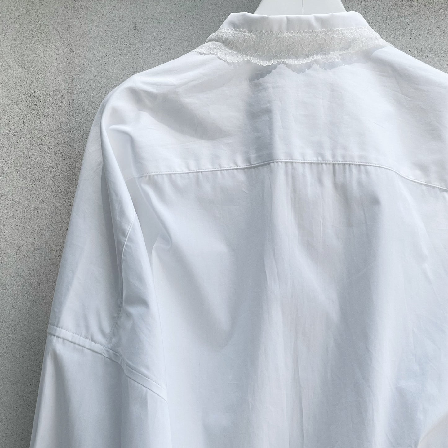 Hanna Shirt / White / ウエストシェイプシャツ