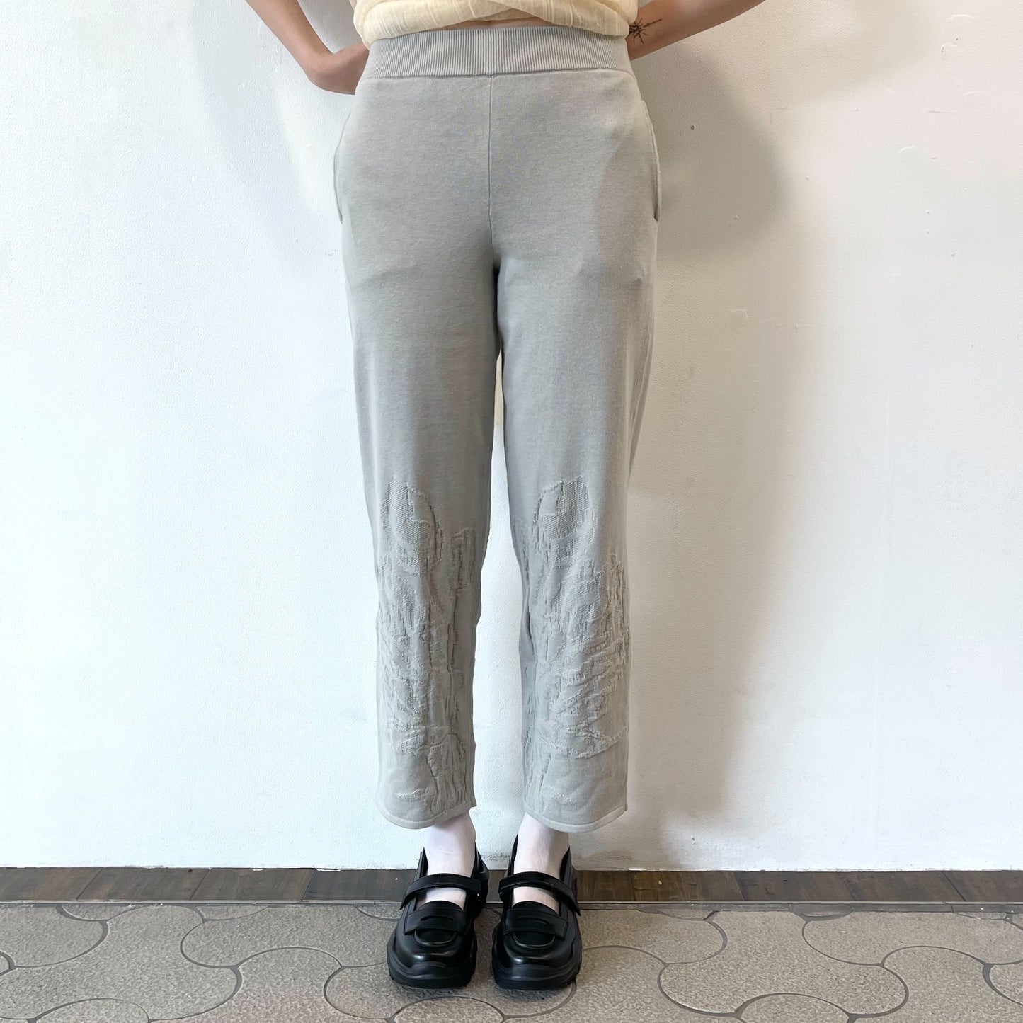 tulip knit pants / gray / チューリップニットパンツ