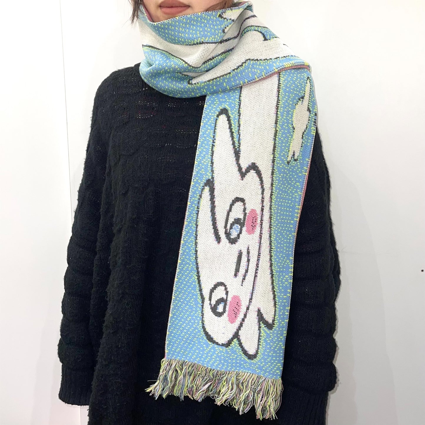 【Jooyoung Kim】Bunny and friends scarf / グラフィックマフラー