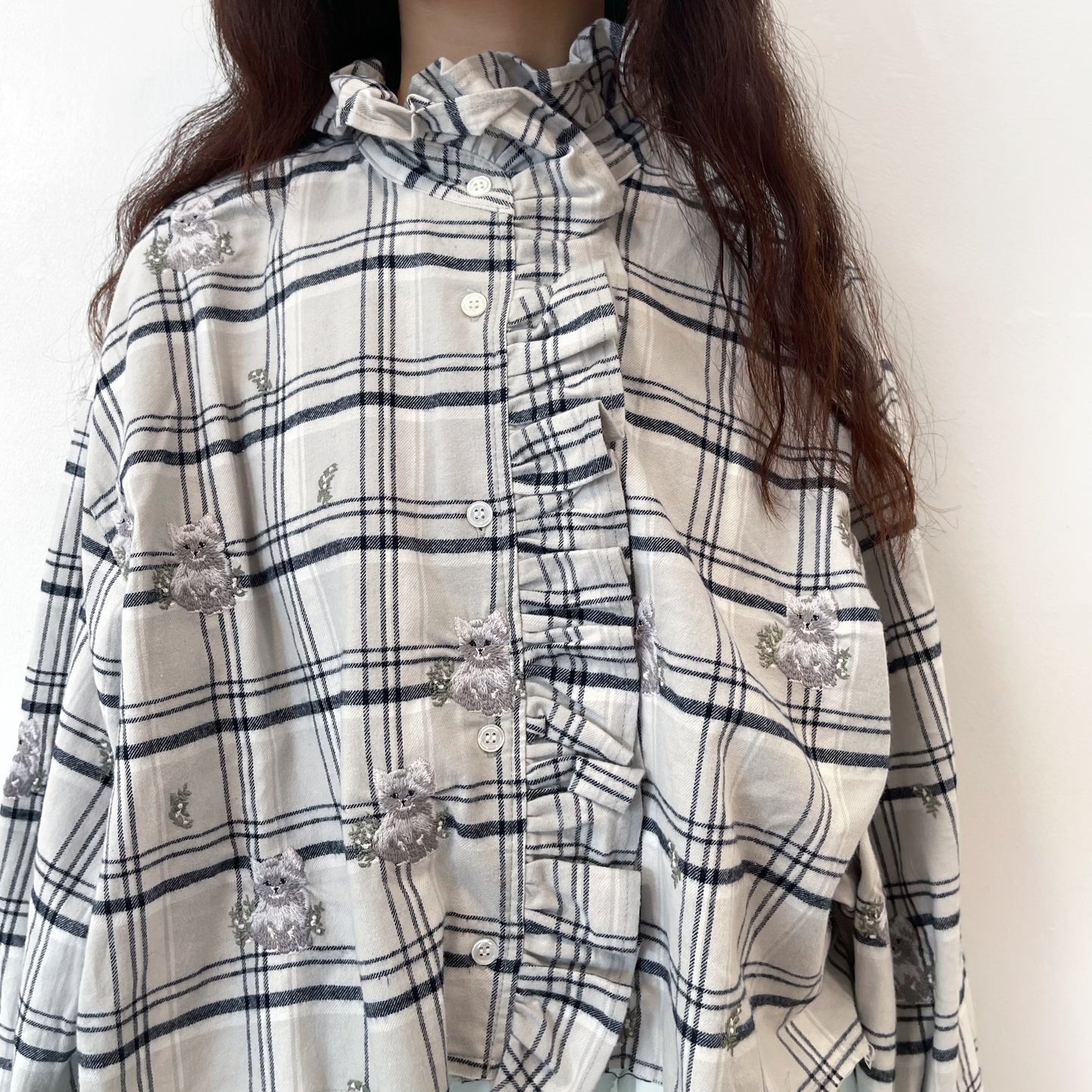 COUNTRY RUFFLED BLOUSE / GRAY / ラッフルブラウス