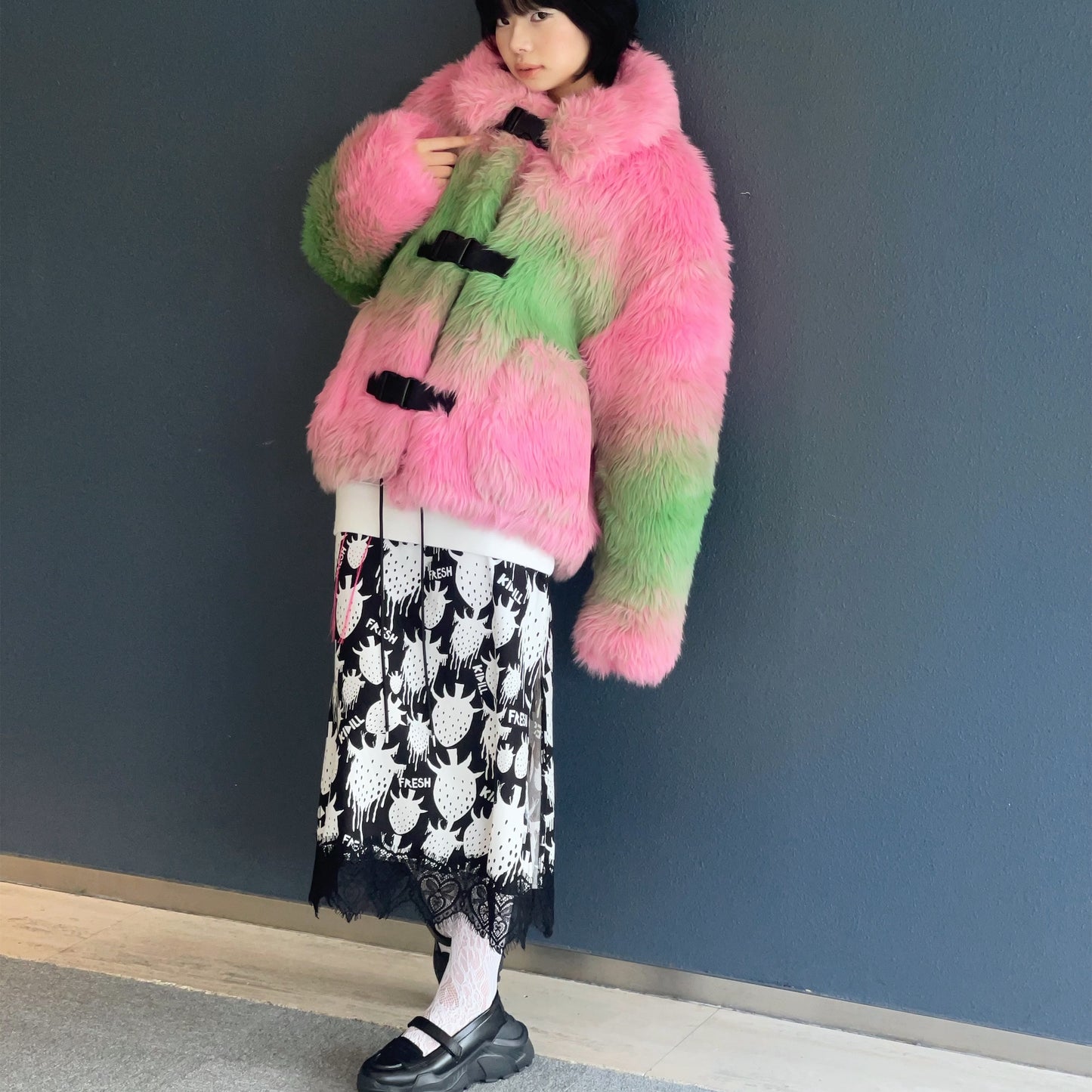 STRAWBERRY RIOT GRRRL DRESS rurumu: / BLACK × WHITE STRAWBERRY / 【rurumu: .Brett Westfallコラボレーション】
