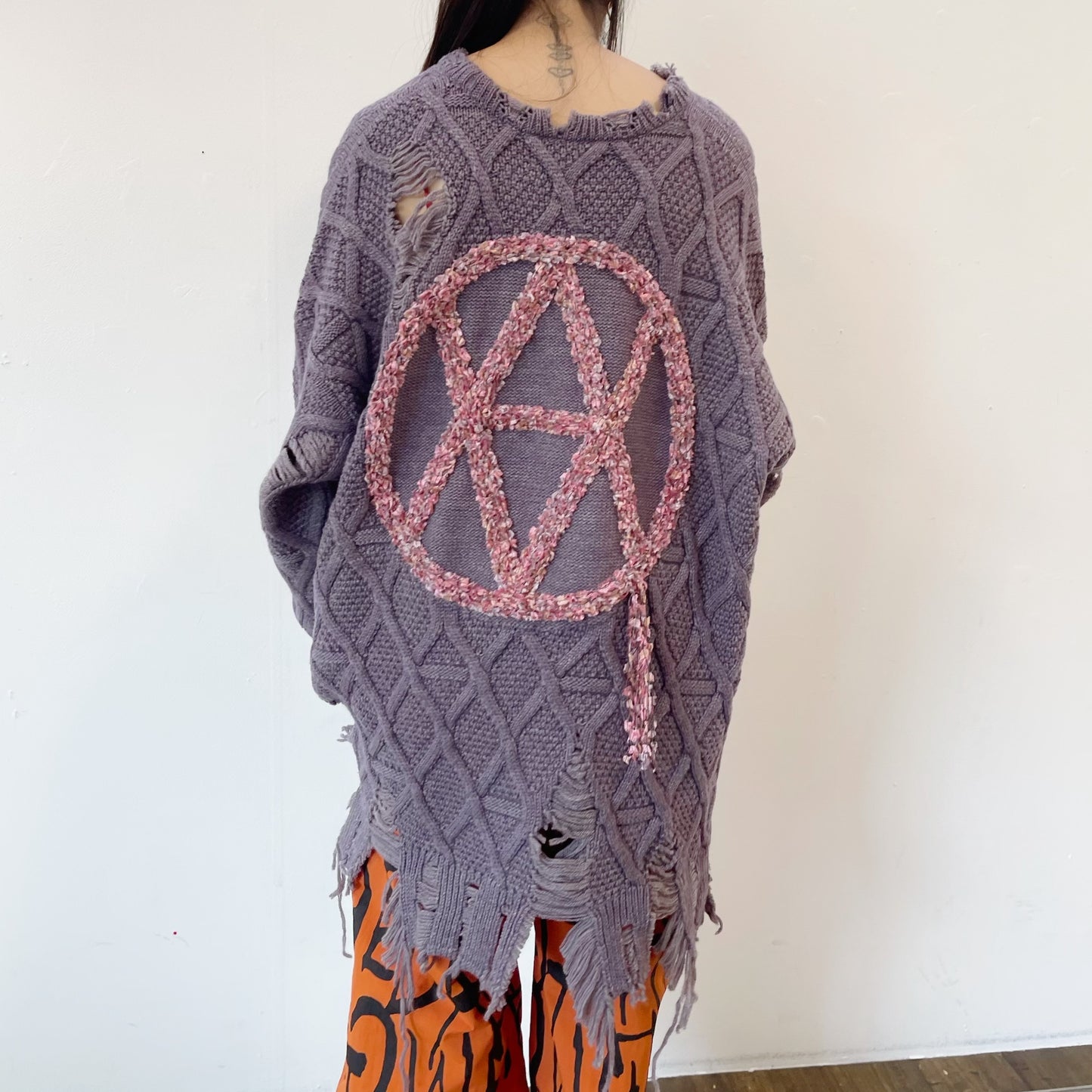 DESTROY PULLOVER KNIT COLLABORATION WITH rurumu: ARTWORK BY JAMIE REID / PURPLE / ダメージ加工ニット