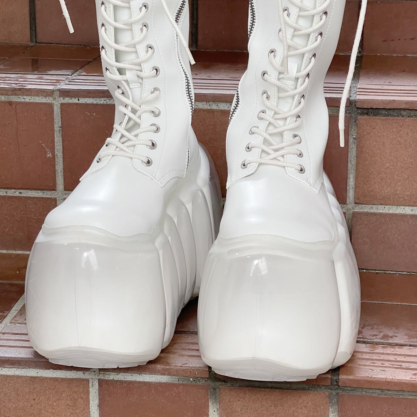 HIGH BUBBLE 18HOLE BOOTS / WHITE / MIKIOSAKABEブーツ