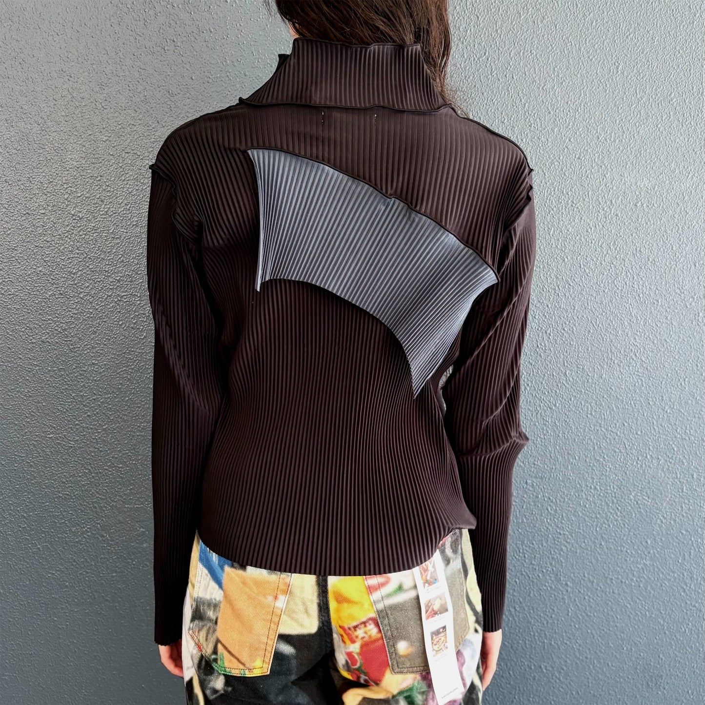 todo WAVE TOP *LONG SLEEVE HIGH NECK REGULAR / BLACK / ハイネックプリーツトップ