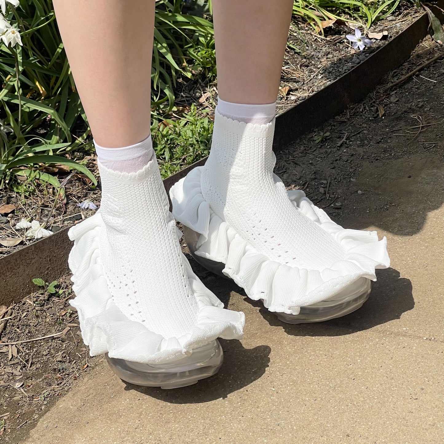 RUFFLE MOON / WHITE / ラッフルムーンシューズ