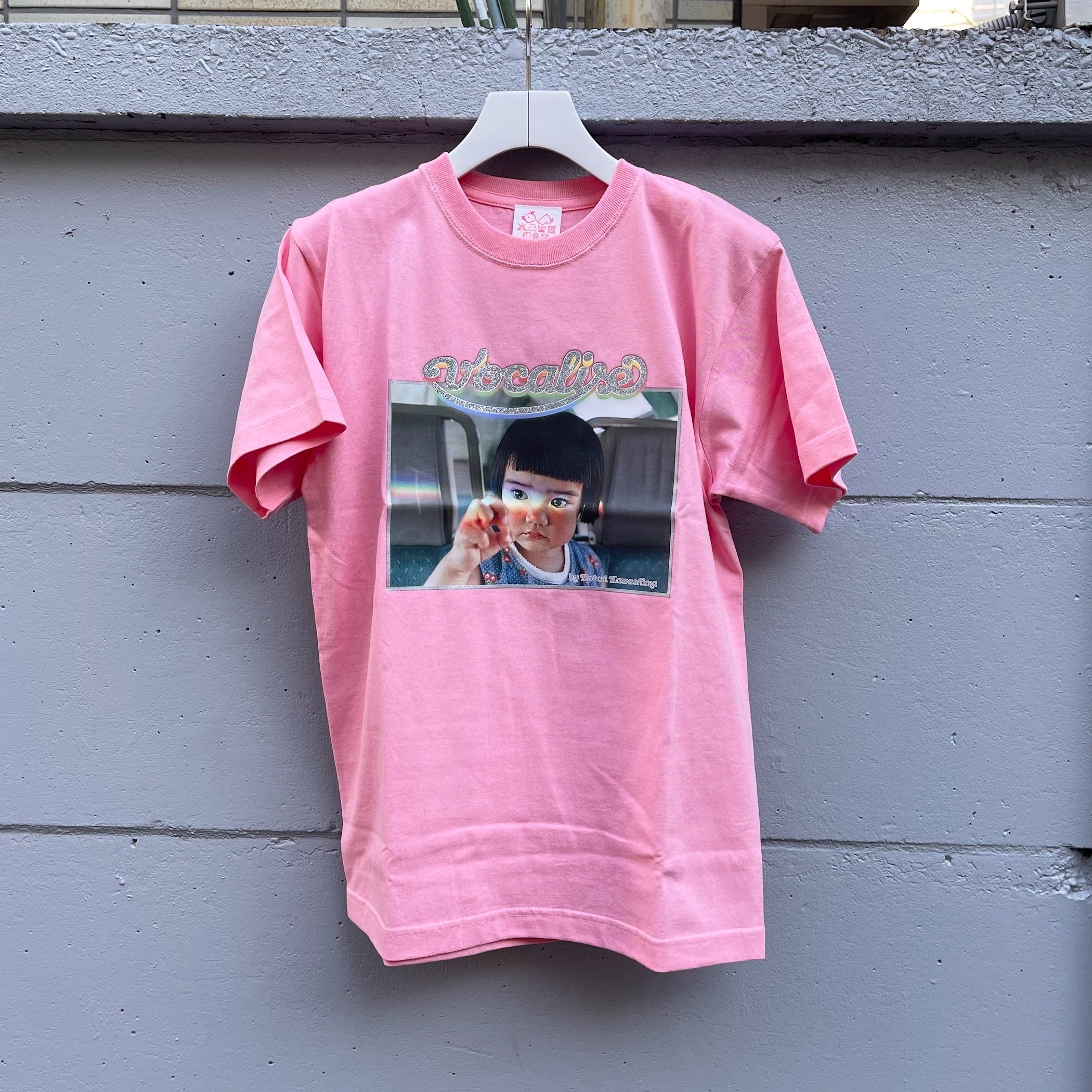 【天使の小鳥】パクソジュン【ソジュンシ公式アイテム】Tシャツ 川島小鳥Tシャツ / vocalise / pink | シープ / SHEEP | 川島小鳥