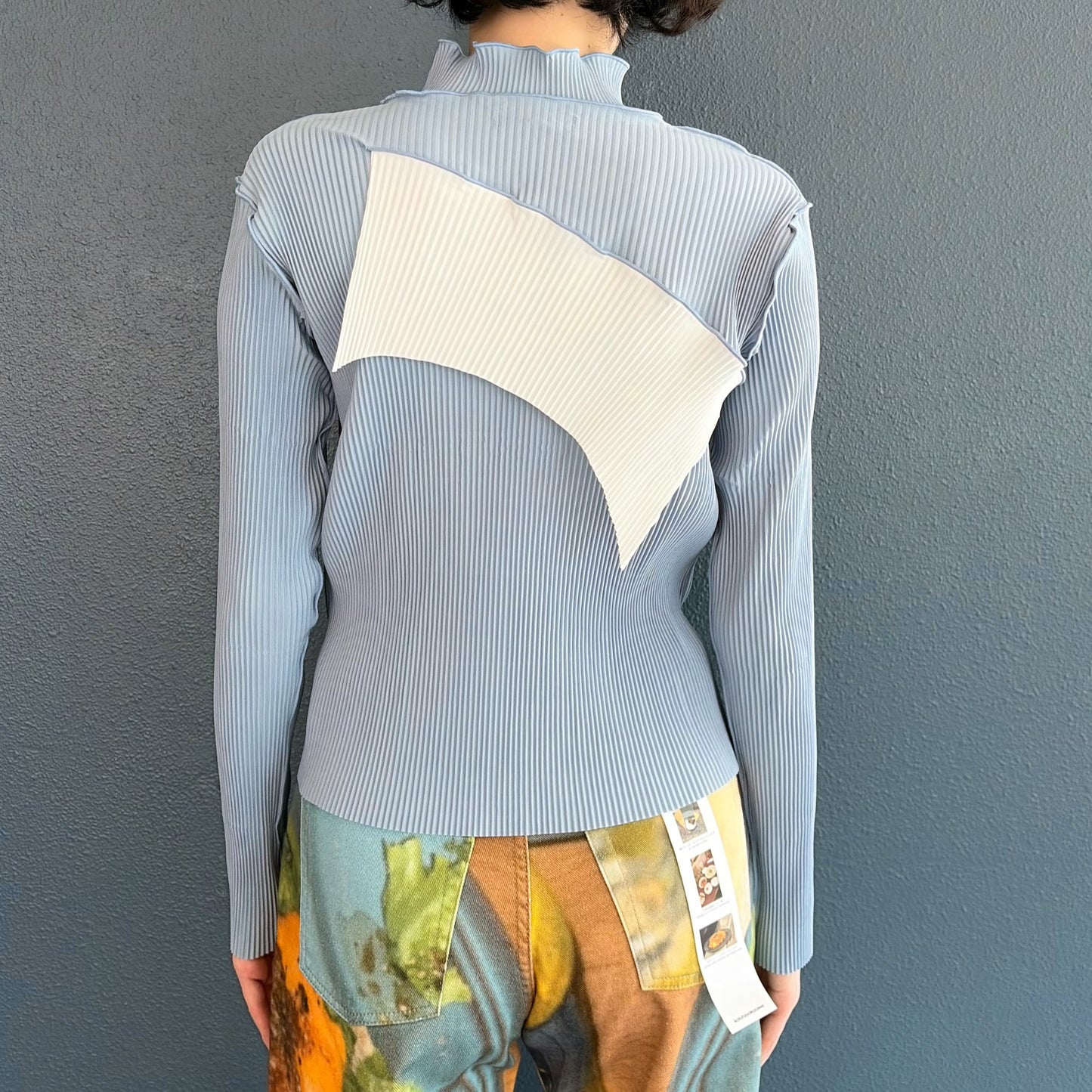 todo WAVE TOP *LONG SLEEVE HIGH NECK REGULAR / SODA / ハイネックプリーツトップ