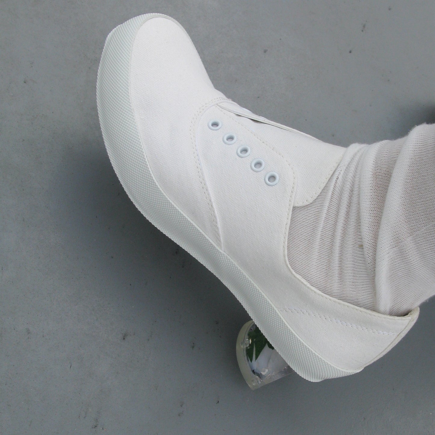 SLIP ON HEELS / WHITE / フラワーヒールスリッポン
