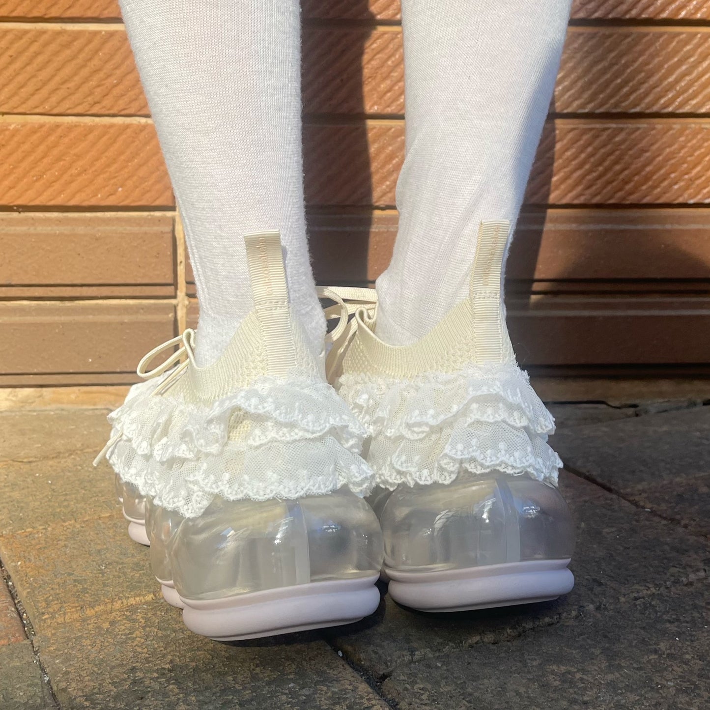 【SHEEP limited】NEW JEWELRY LACE / BEIGE / MIKIOSAKABEスニーカー