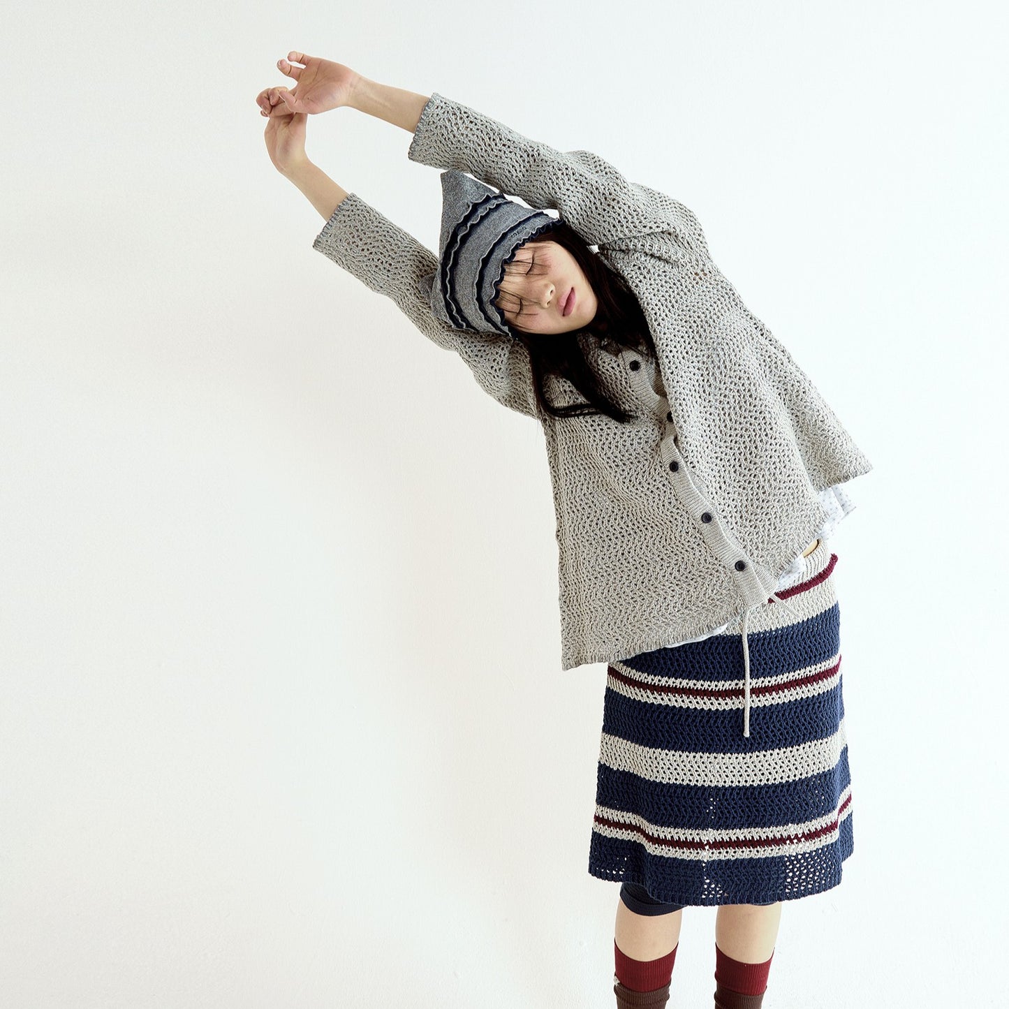 STRIPE LAYERED KNIT SKIRT / GREY / ストライプレイヤードニットスカート