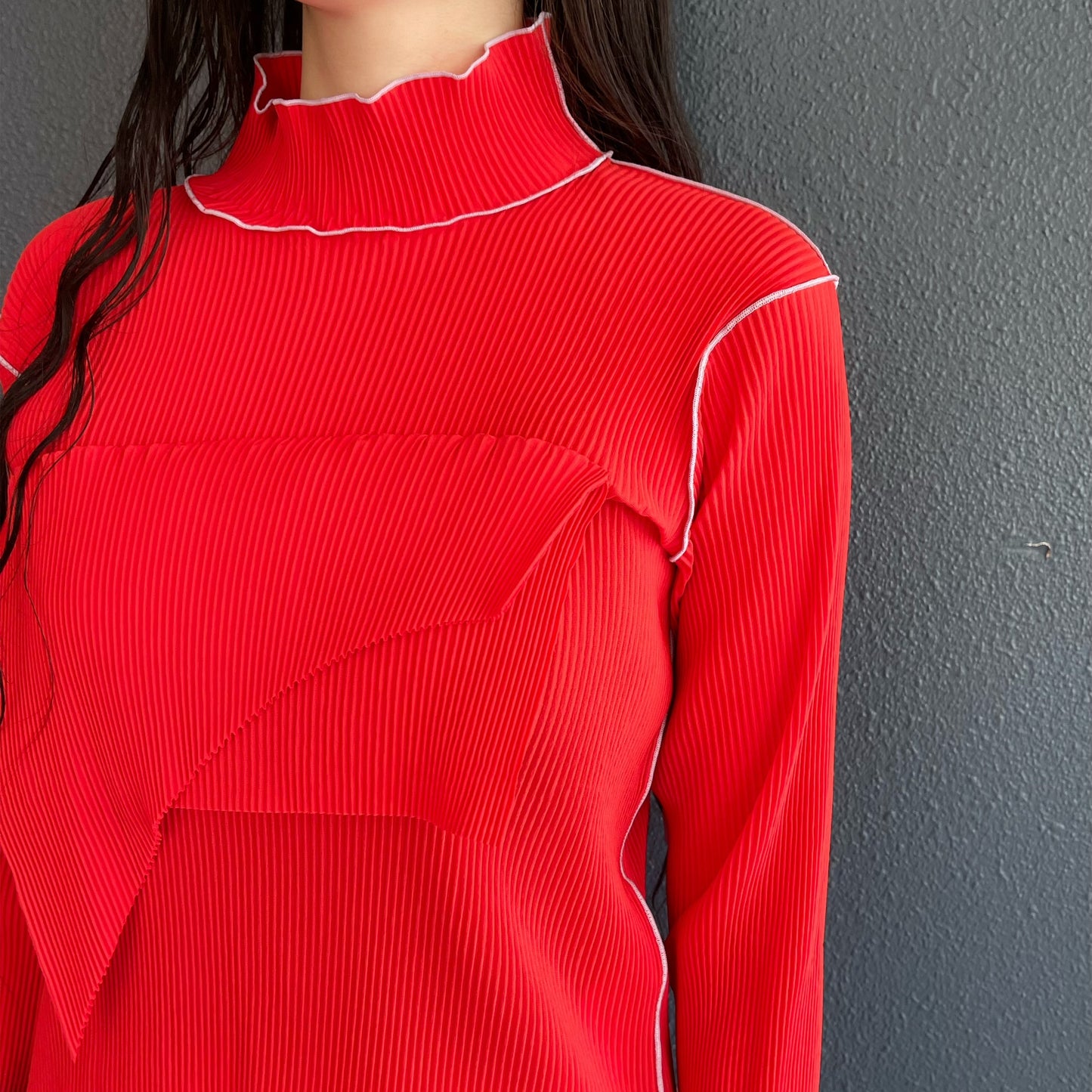 TODO WAVE LONG SLEEVE TOP*HIGH NECK TYPE / RED / ウェーブロングスリーブトップ