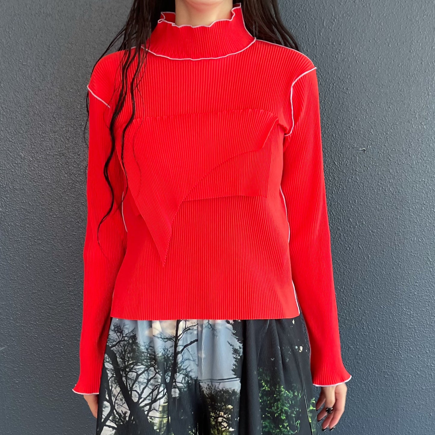 TODO WAVE LONG SLEEVE TOP*HIGH NECK TYPE / RED / ウェーブロングスリーブトップ