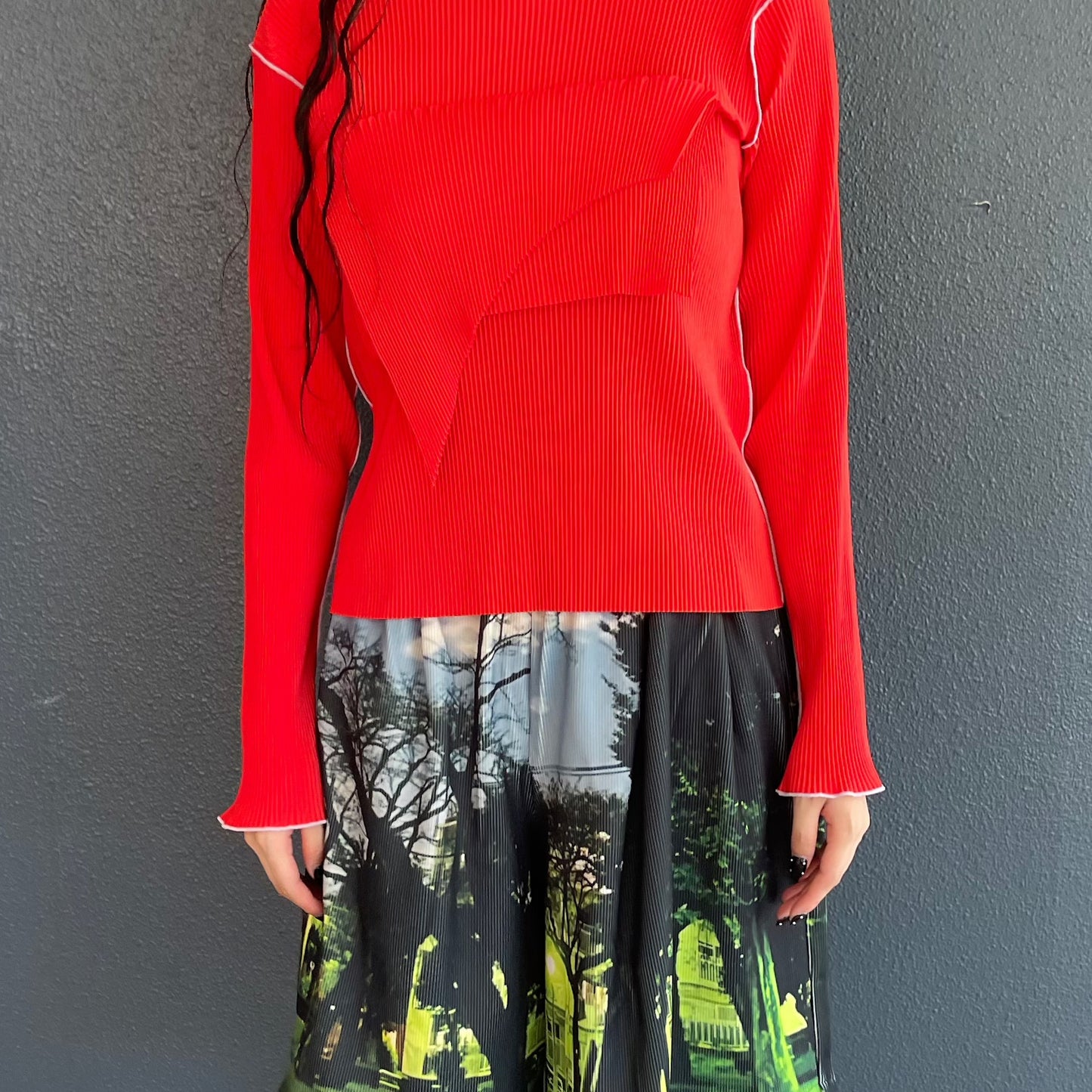 TODO WAVE LONG SLEEVE TOP*HIGH NECK TYPE / RED / ウェーブロングスリーブトップ
