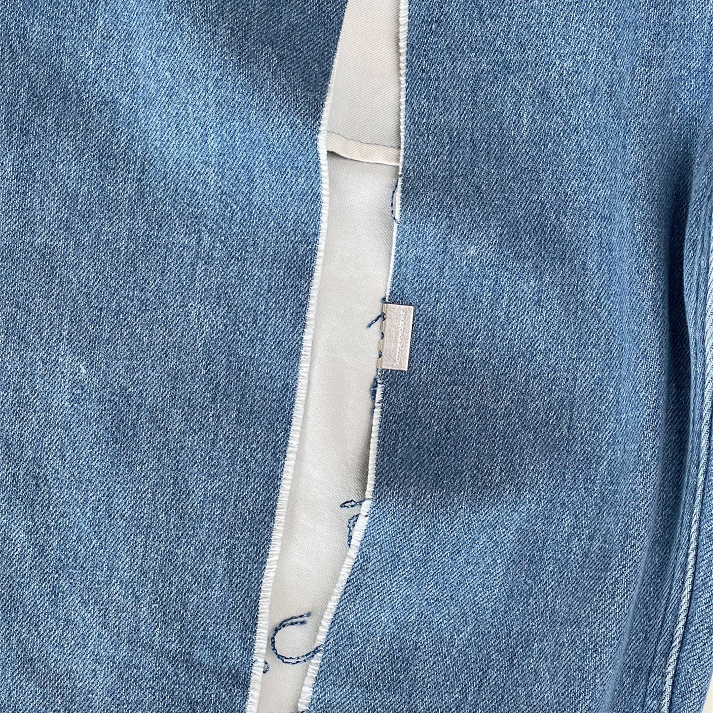 LAYERED RIPPED JEANS / LIGHT BLUE / スリットジーンズ