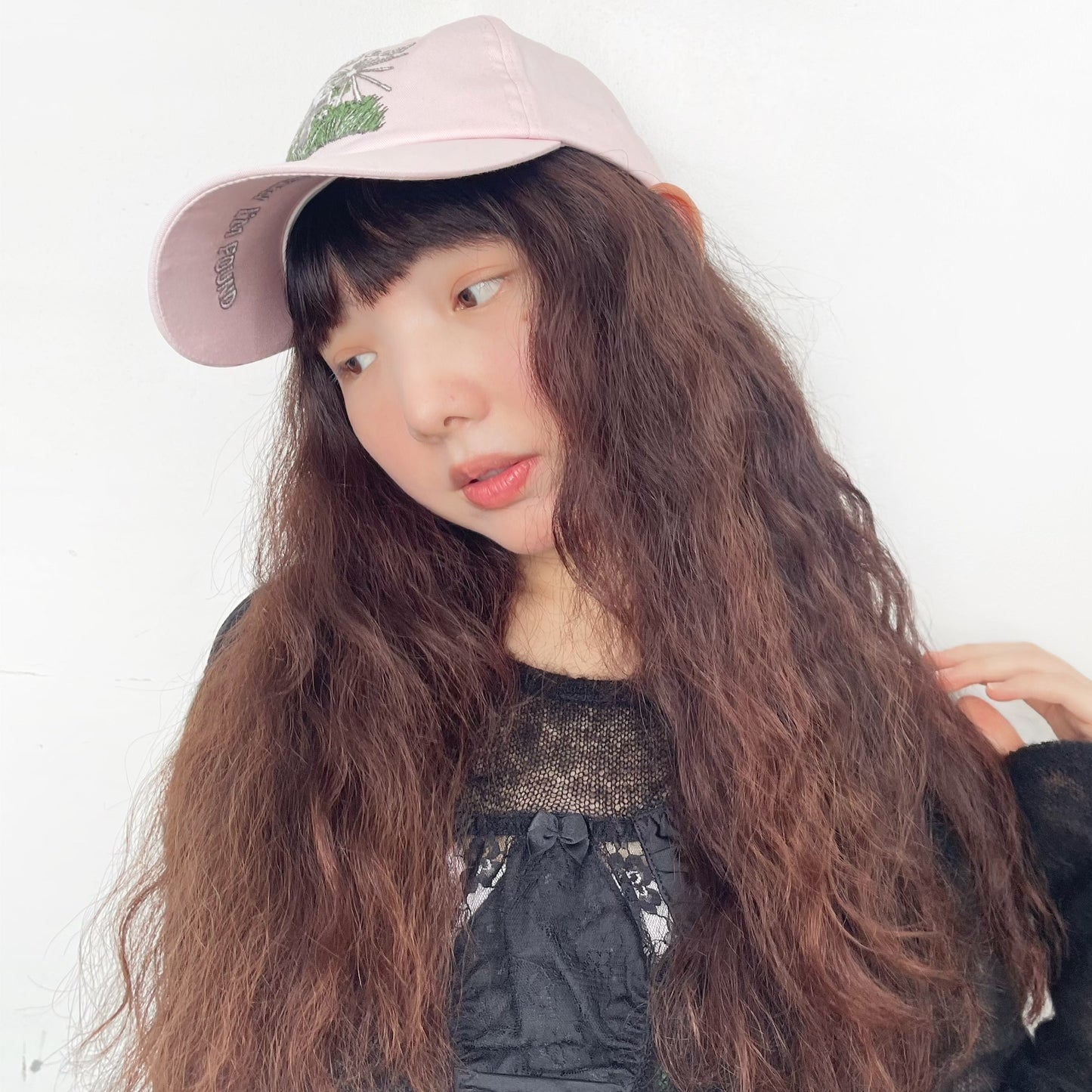 LOST & FOUND CAP / PINK / 刺繍キャップ