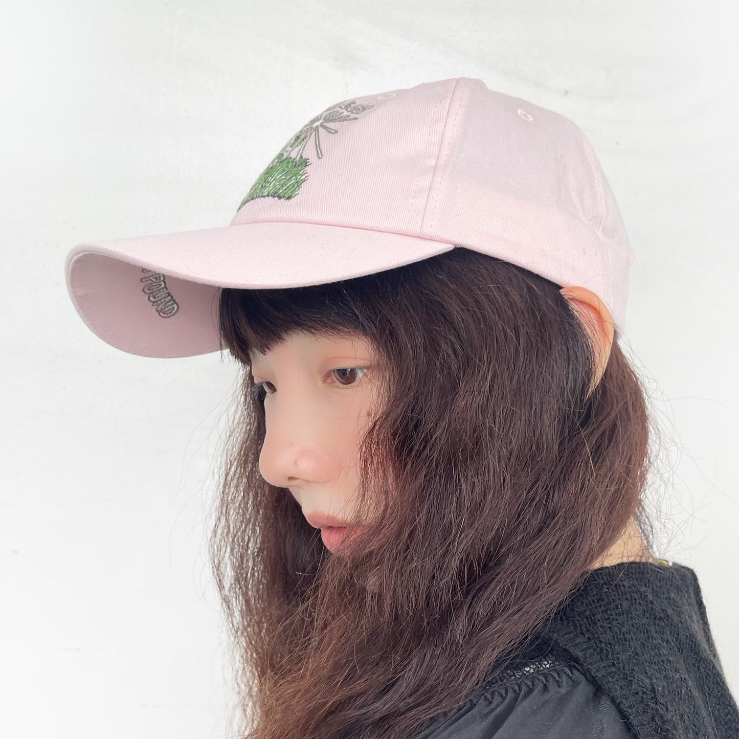 LOST & FOUND CAP / PINK / 刺繍キャップ