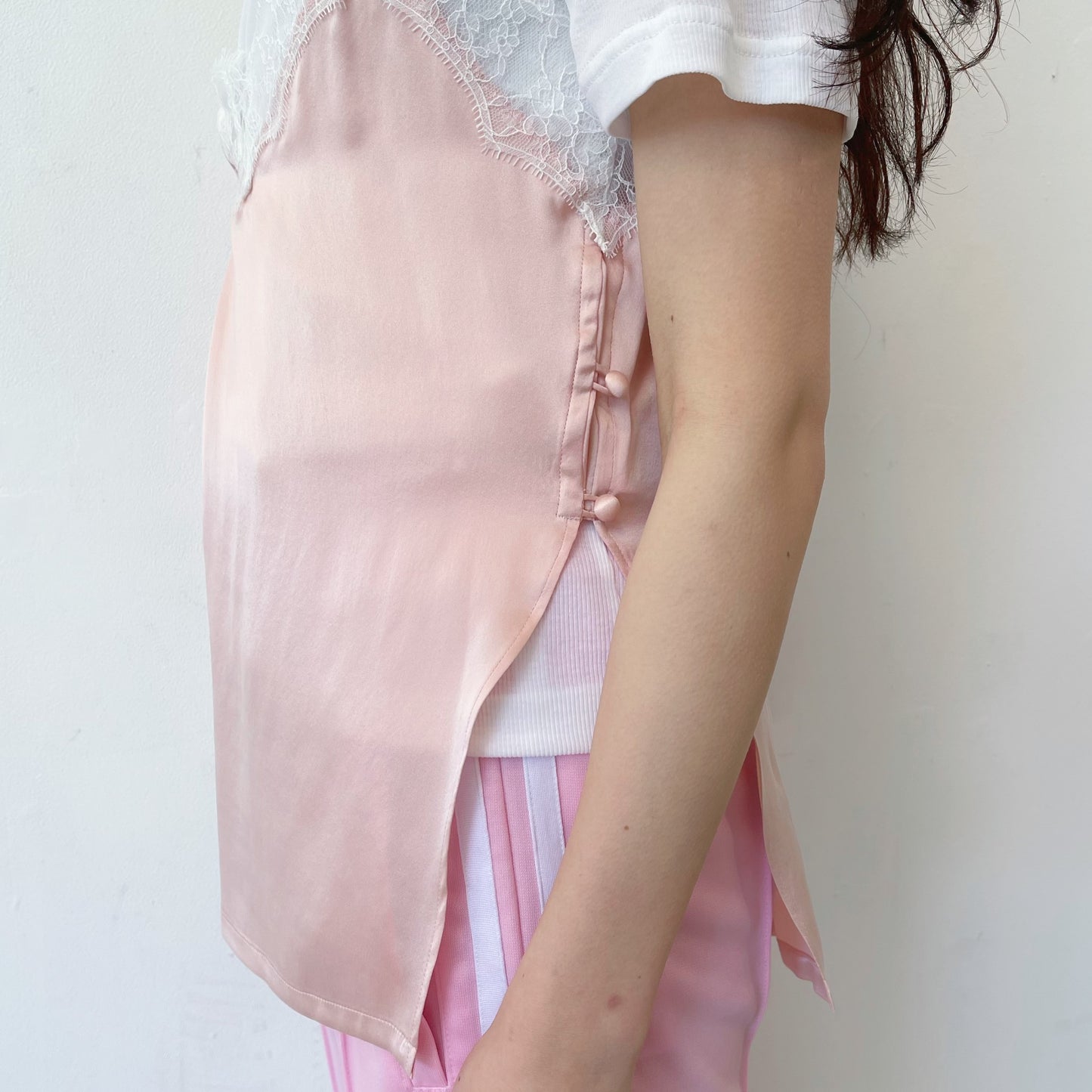 sunday&monday top / pink × white lace / ドッキングレースキャミソール