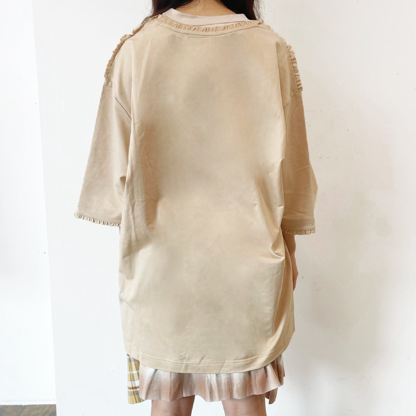 WASHED RUNNER T-SHIRT / BEIGE / ウォッシュ加工フリルTシャツ