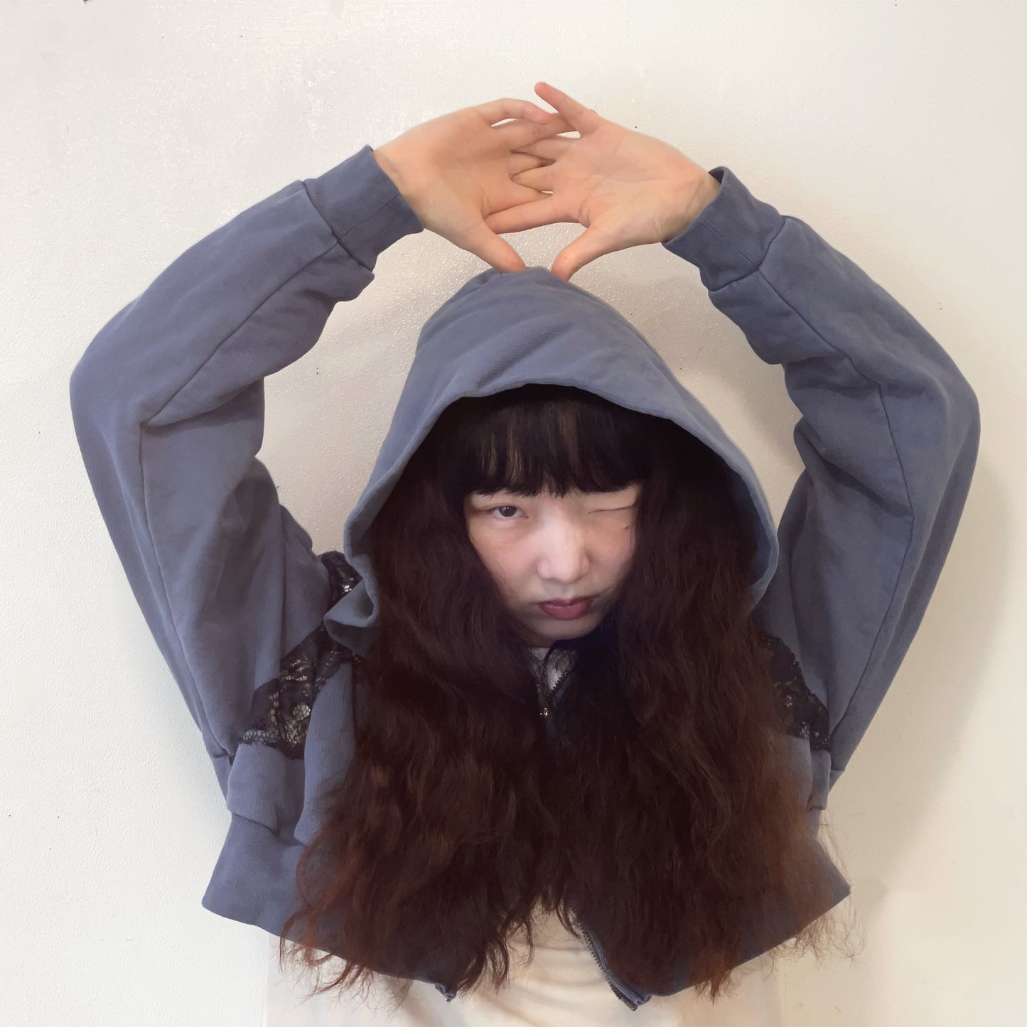LACE PARKER / NAVY / レースフーディー