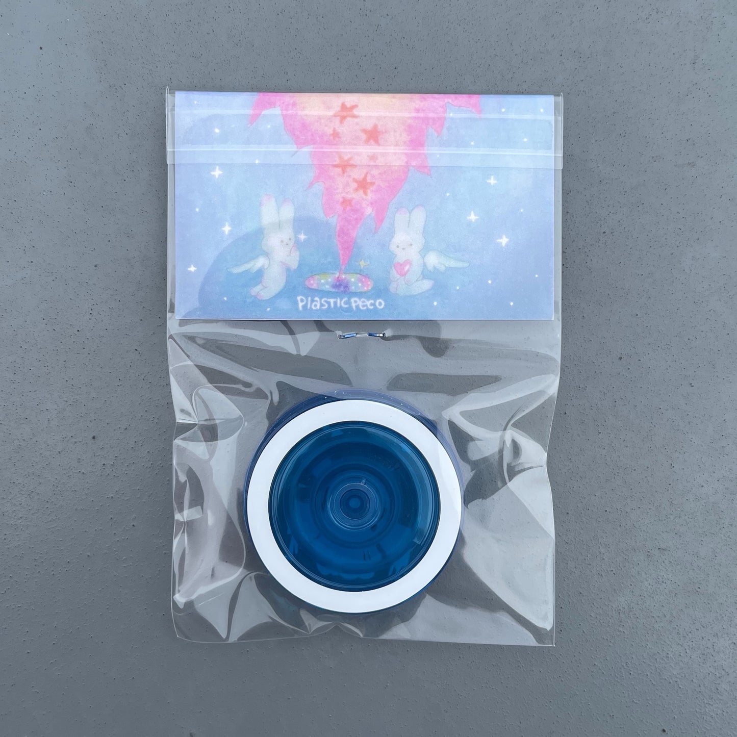 【plasticpeco】Soft Embrace - Magnetic Phone Grip / フォングリップ