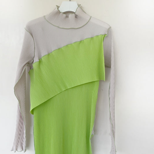 SPIRAL WAVE LONG SLEEVE DRESS *HIGH NECK TYPE / MUSCAT / プリーツハイネックドレス