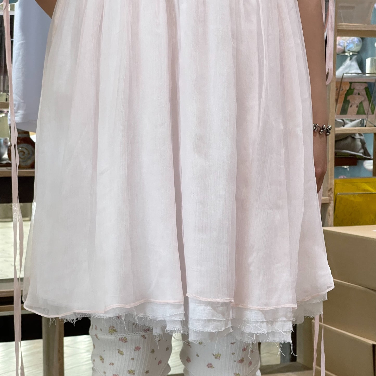 Seline dress / Solo rabbit embroidered / デニムミニドレス