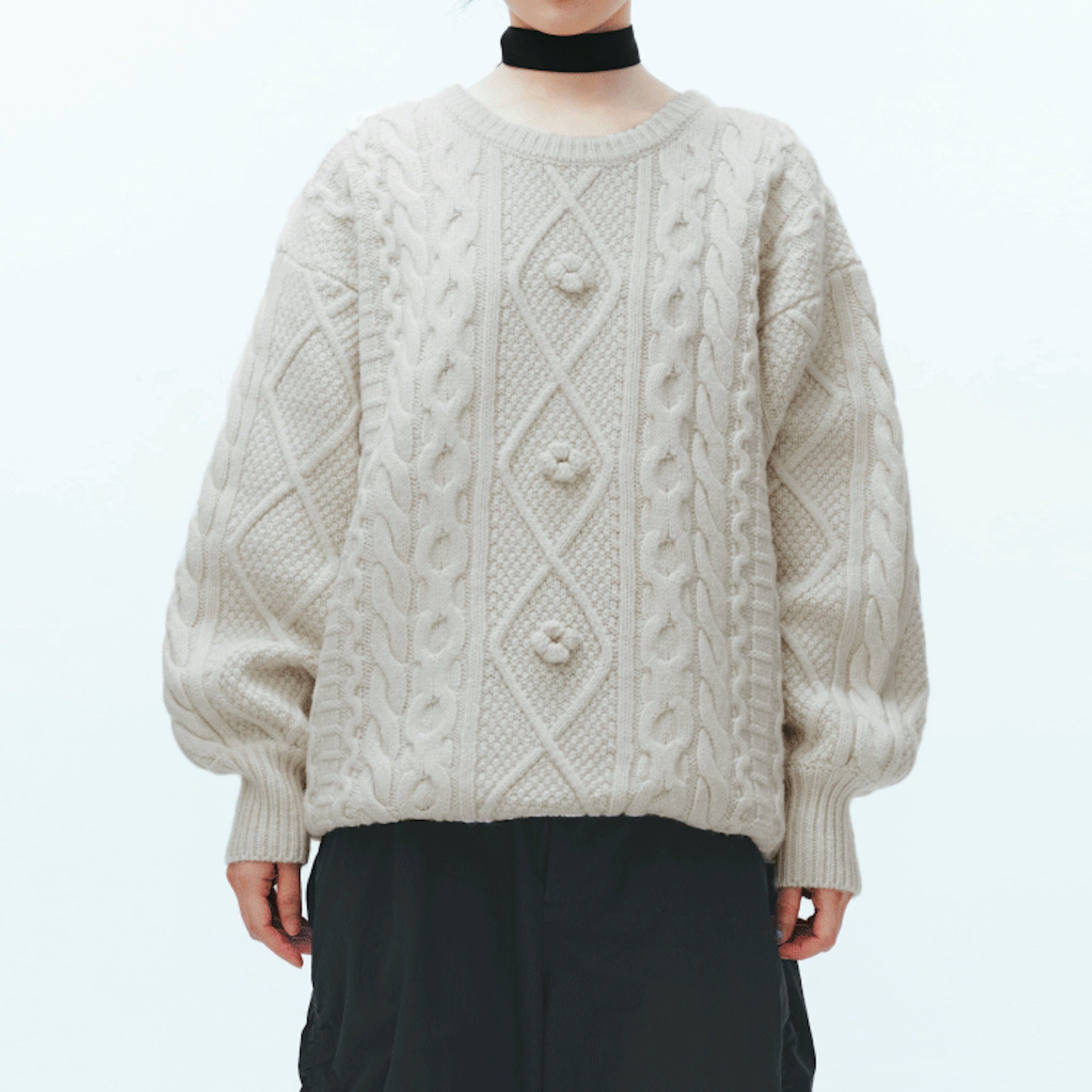 POMPOM CABLE KNIT / IVORY / ポンポンケーブルニット | シープ