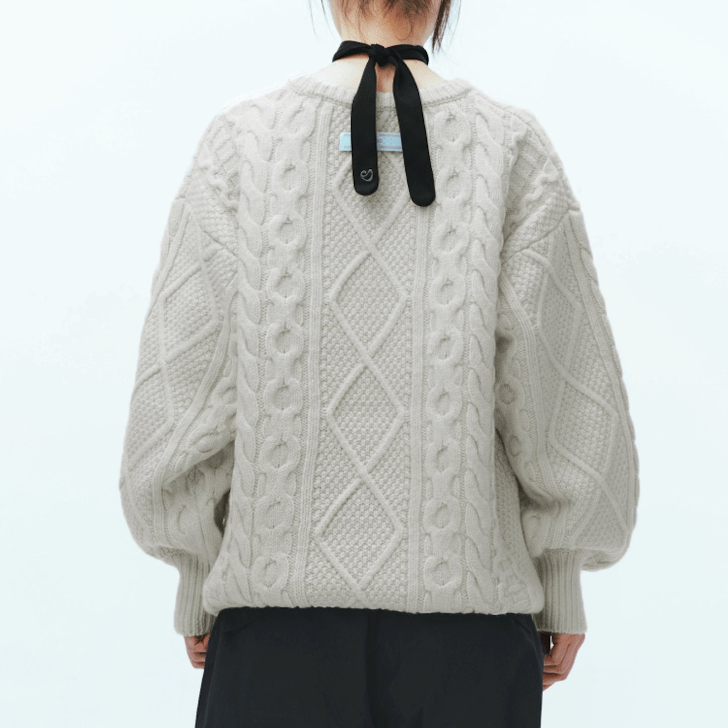 POMPOM CABLE KNIT / IVORY / ポンポンケーブルニット