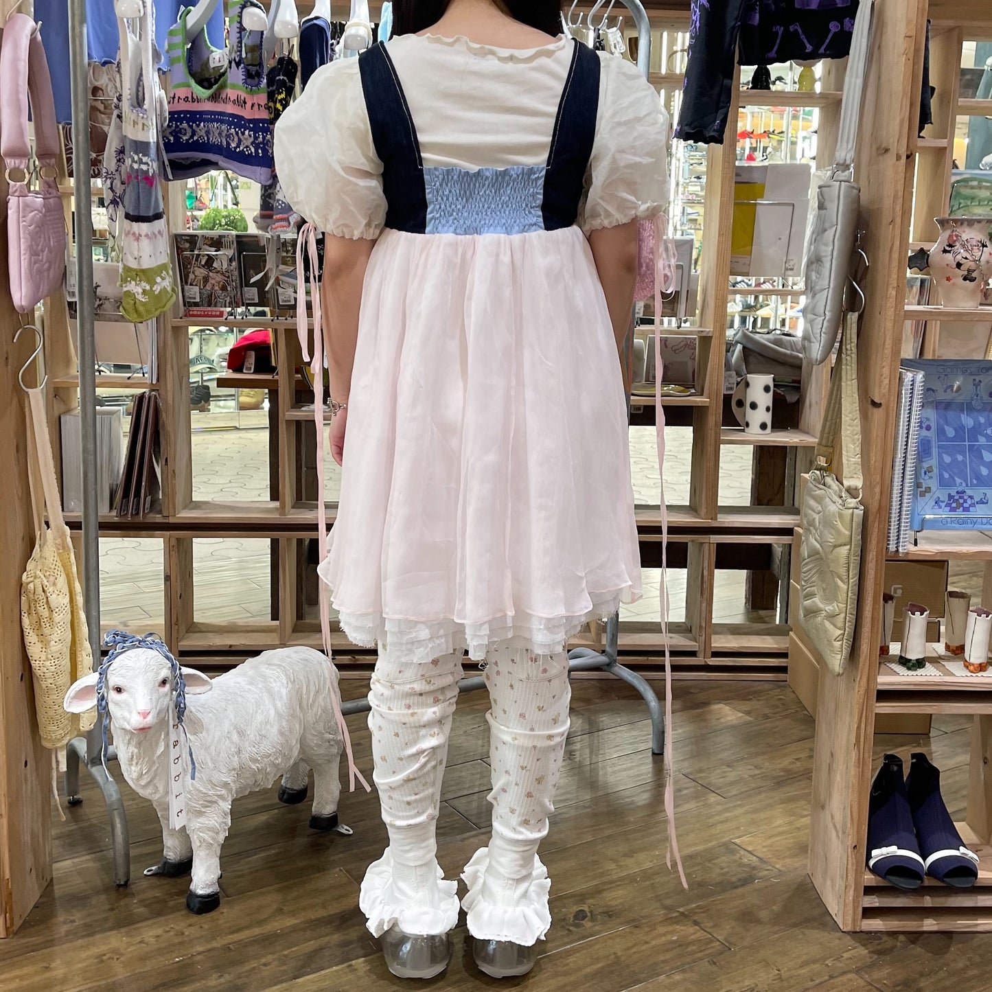 Seline dress / Solo rabbit embroidered / デニムミニドレス
