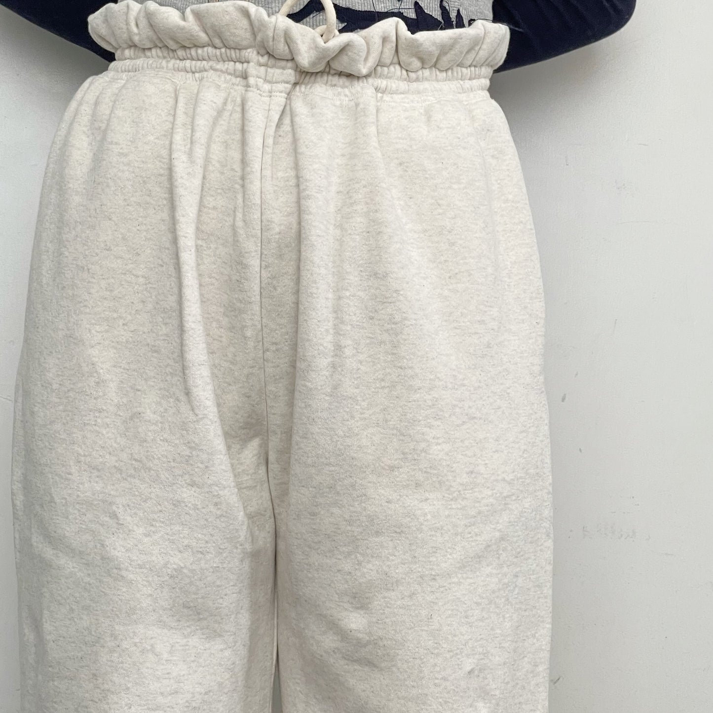 Old dog club pants / FROST ECRU / ウエストギャザースウェット