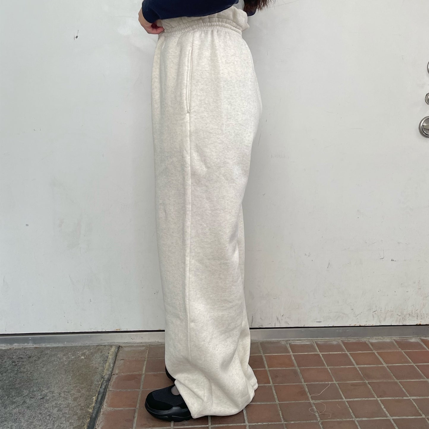 Old dog club pants / FROST ECRU / ウエストギャザースウェット
