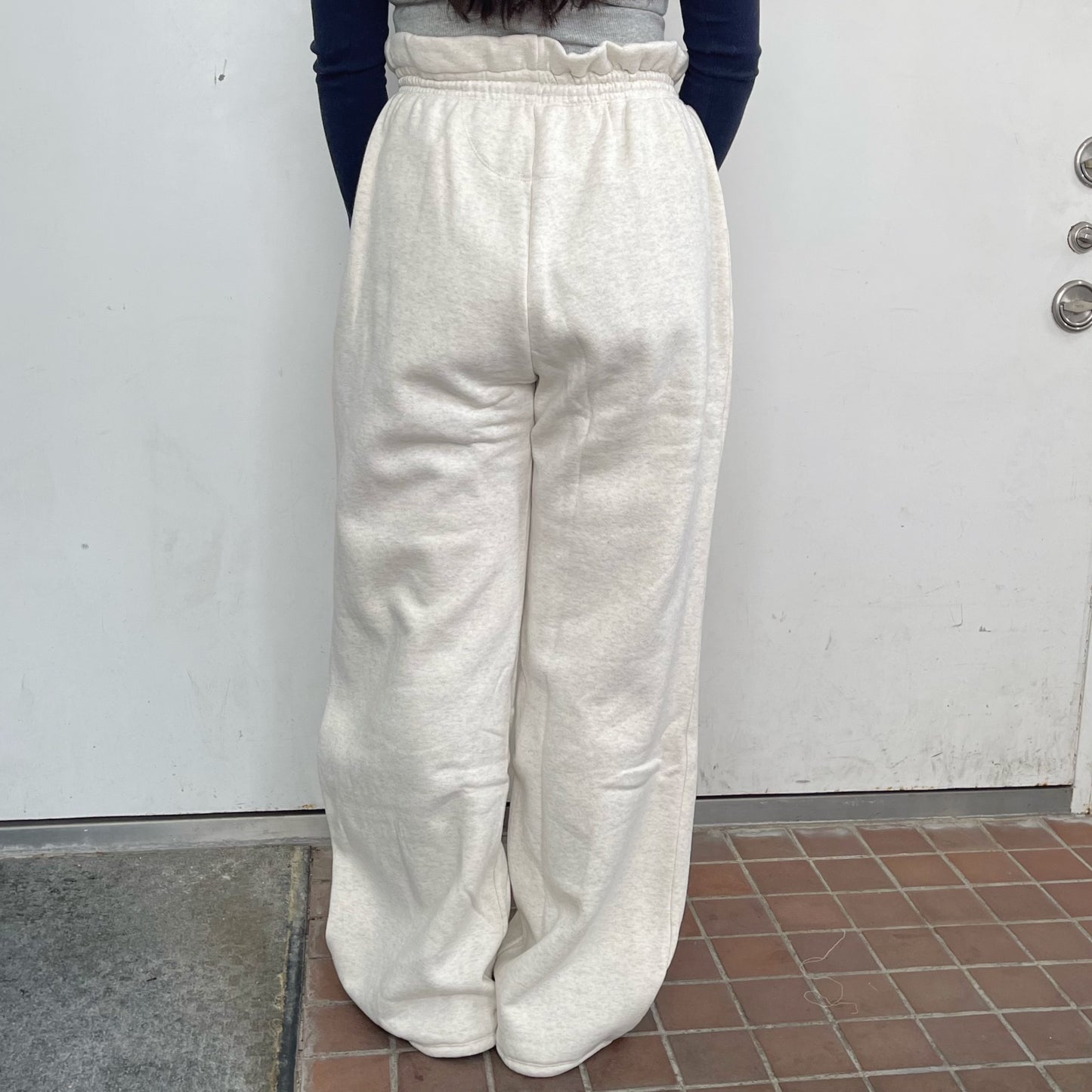Old dog club pants / FROST ECRU / ウエストギャザースウェット