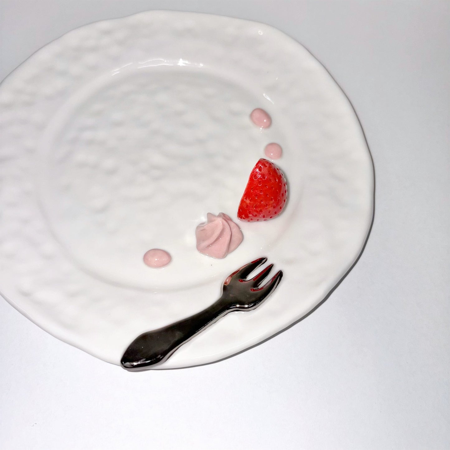 Strawberry cream dish / pink / ストロベリーディッシュ