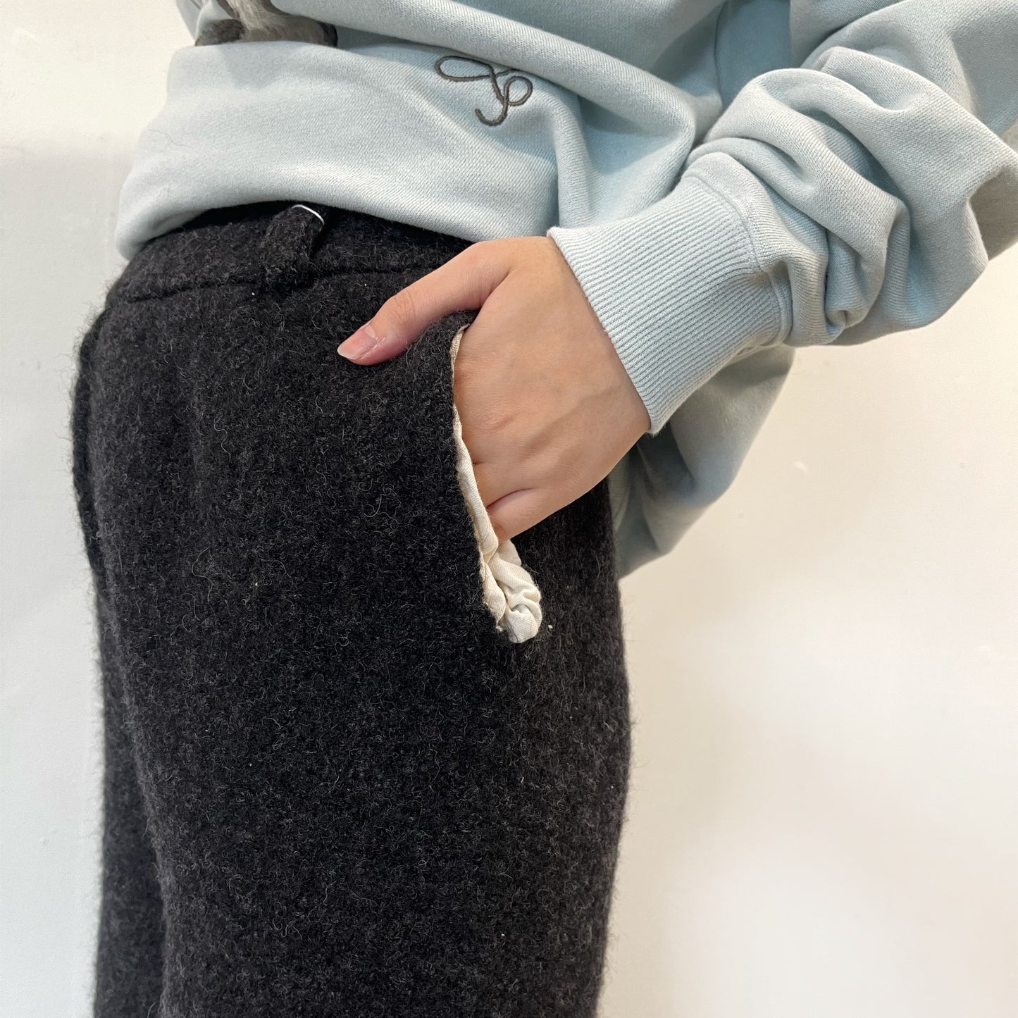 fulling pants / charcoal gray / 縮絨加工ニットパンツ