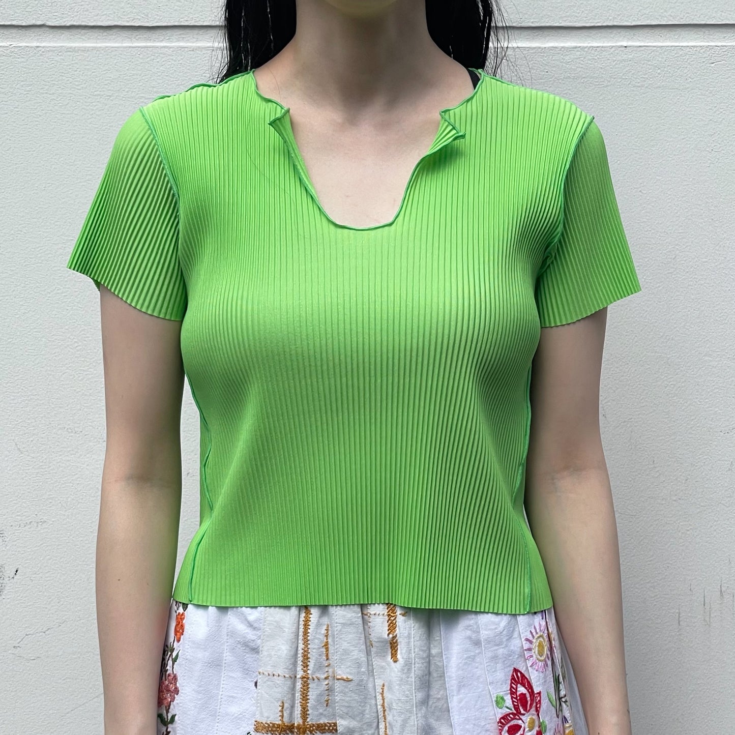 U-NECK TINY TOP / GREEN / Uネックプリーツトップ