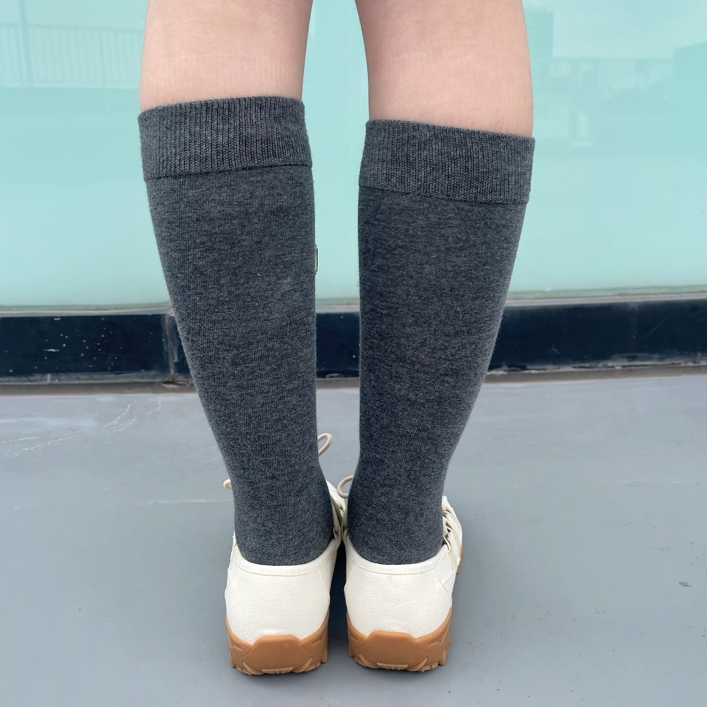 Button socks / Gray / ボタンソックス