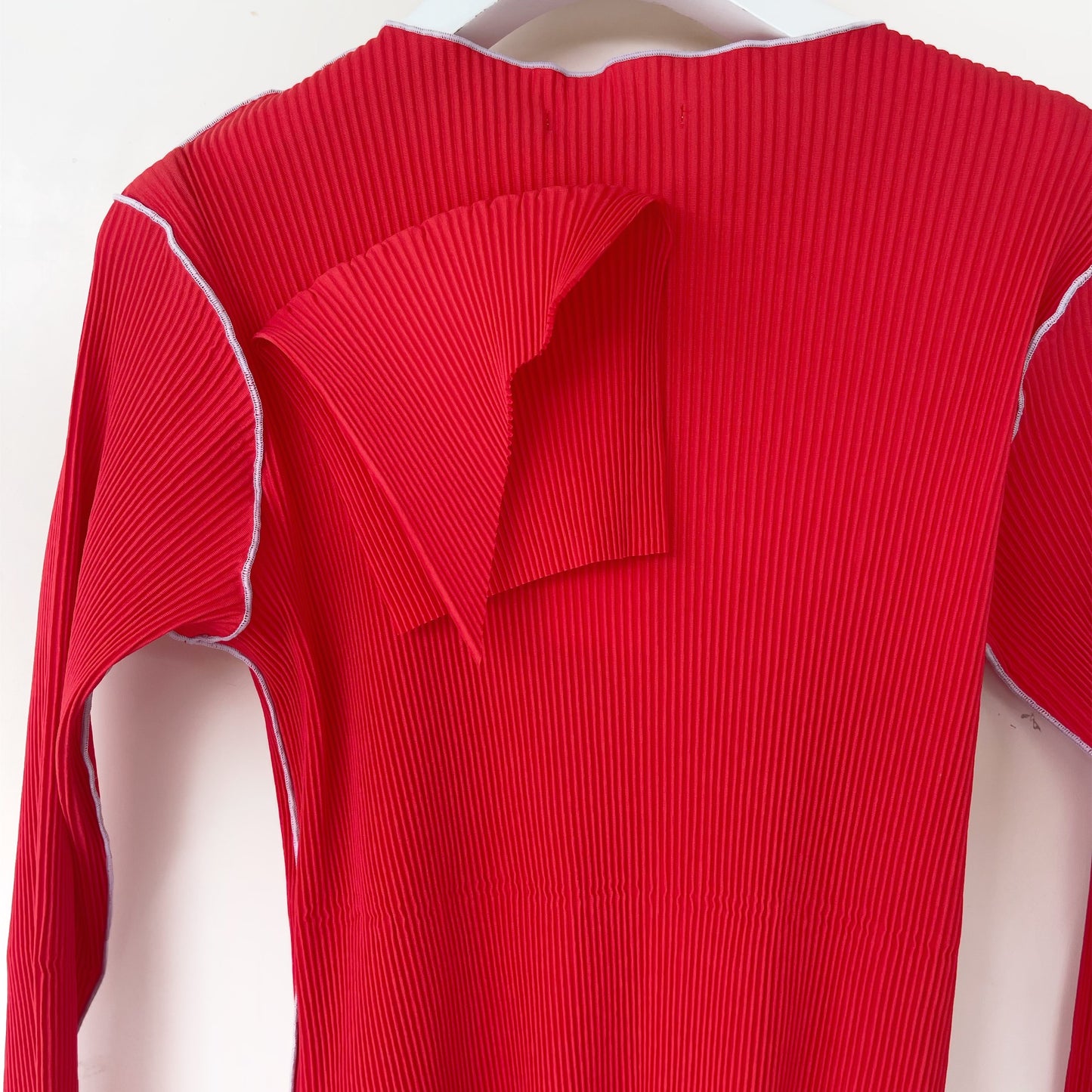 TODO WAVE LONG SLEEVE TOP / RED / ウェーブロングスリーブトップ