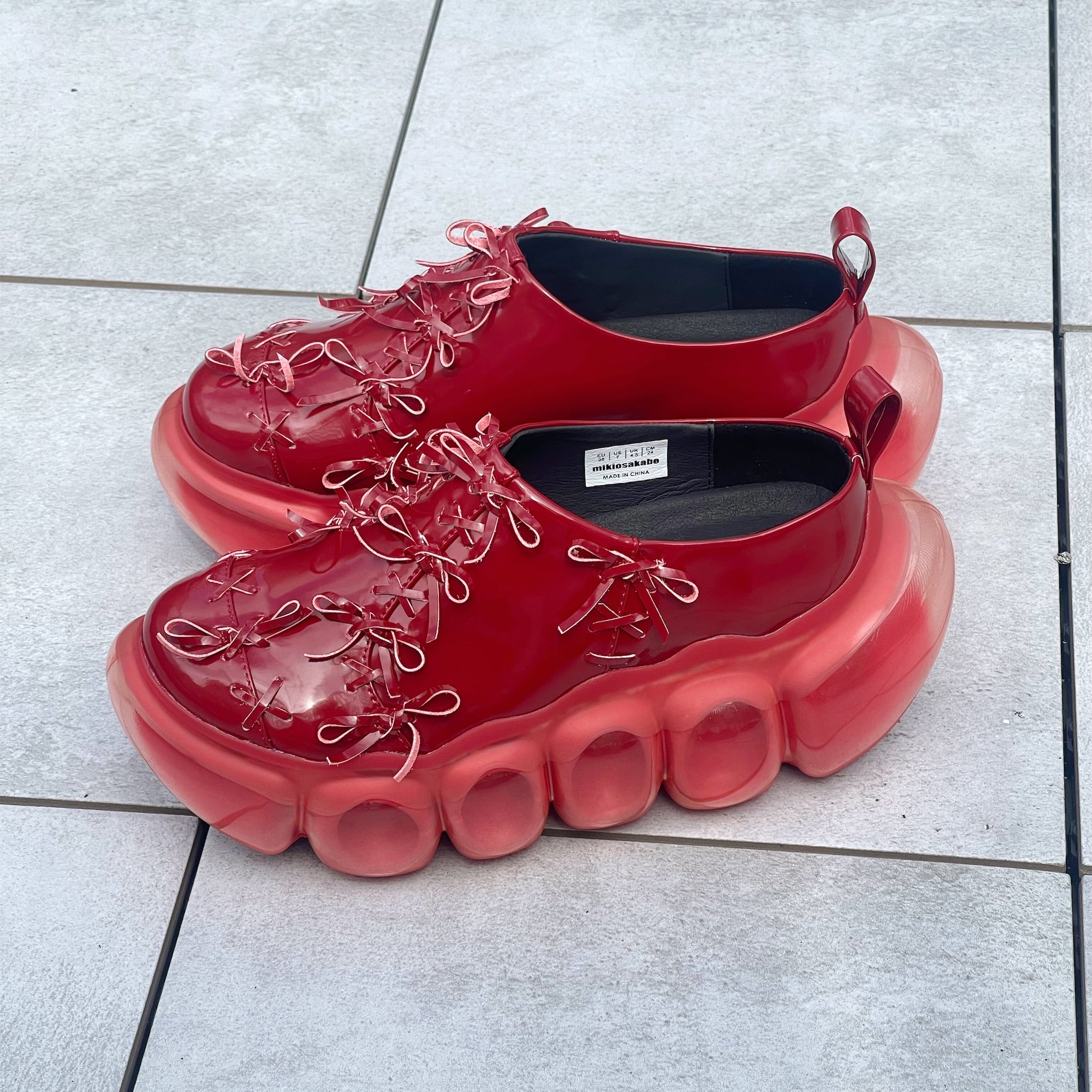 item604c96fc952411f0a2640242ac