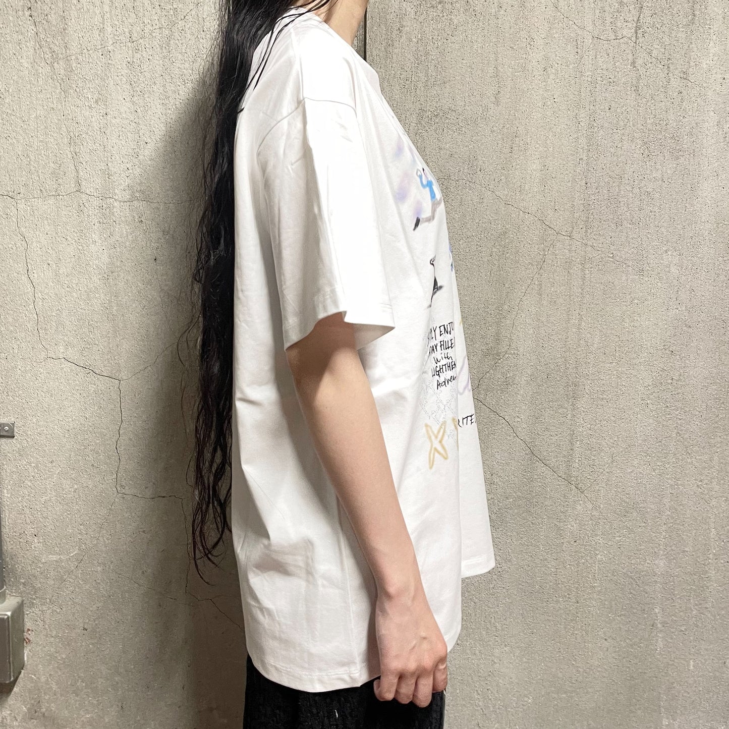 Gamboling Top / White / グラフィックプリントTシャツ