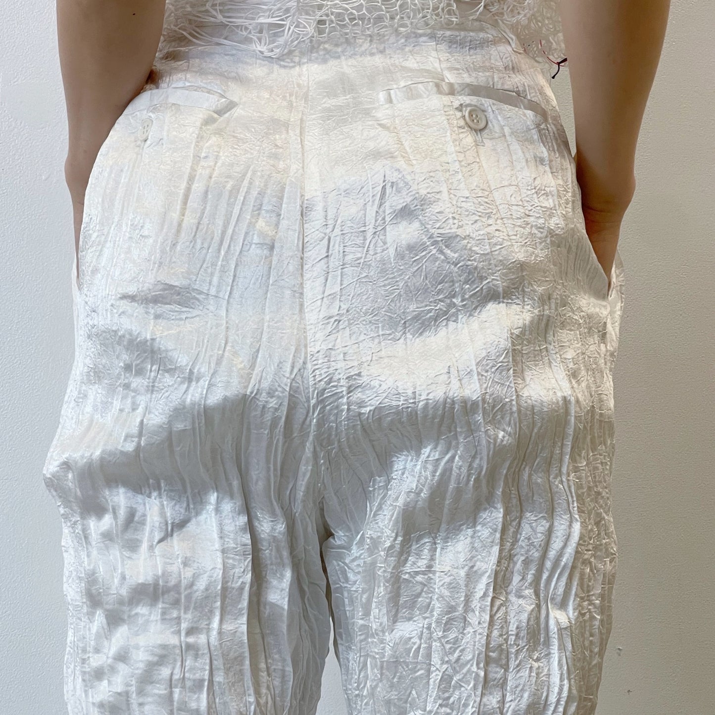 fulled pants / white / ウォッシュ加工パンツ