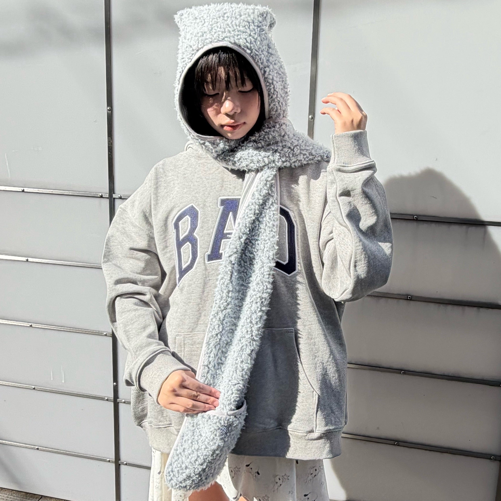 fa.er.ie] furry ear hood muffler / gray / フード付きマフラー