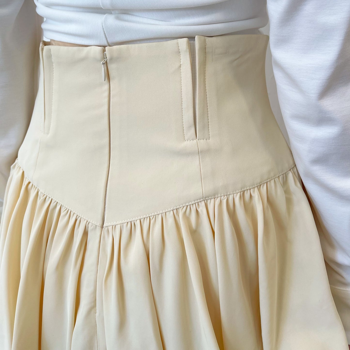 tutu short skirt / off white / コルセットバルーンスカート