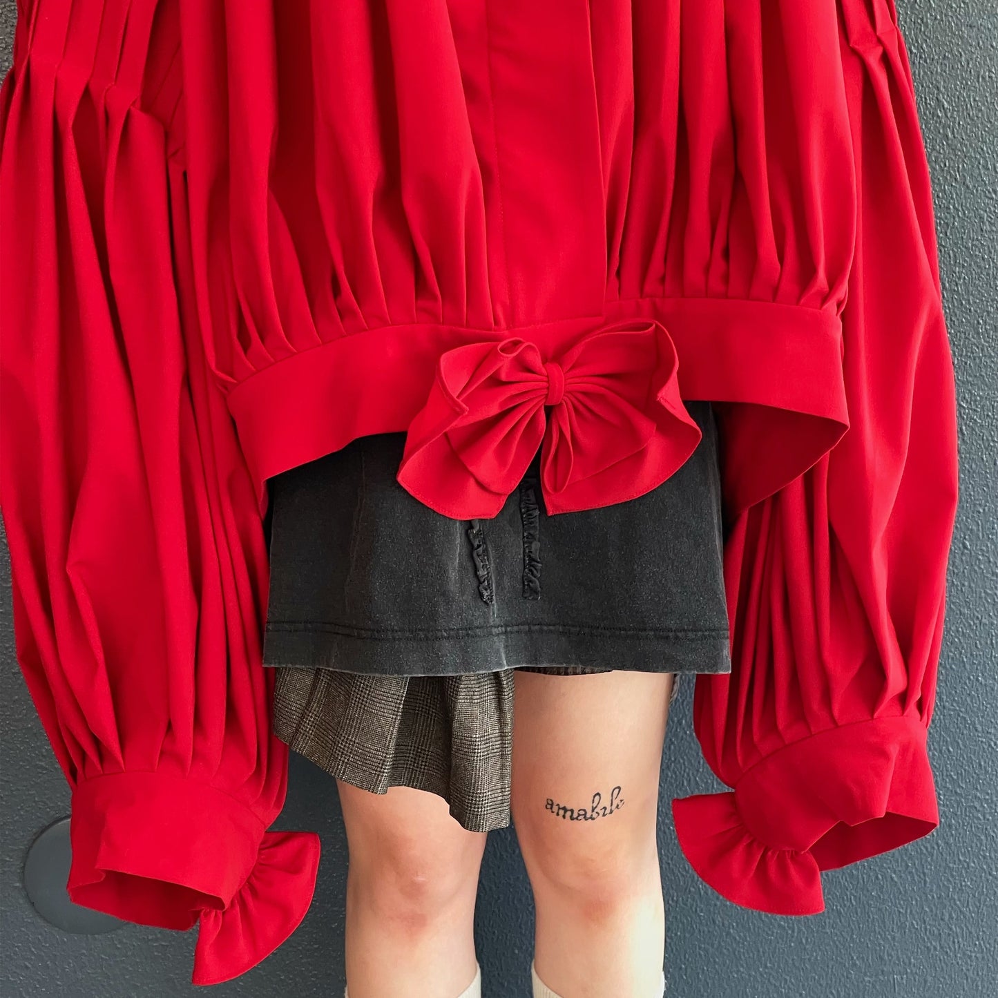 RUFFLED BLOUSE / RED / リボンラッフルブラウス
