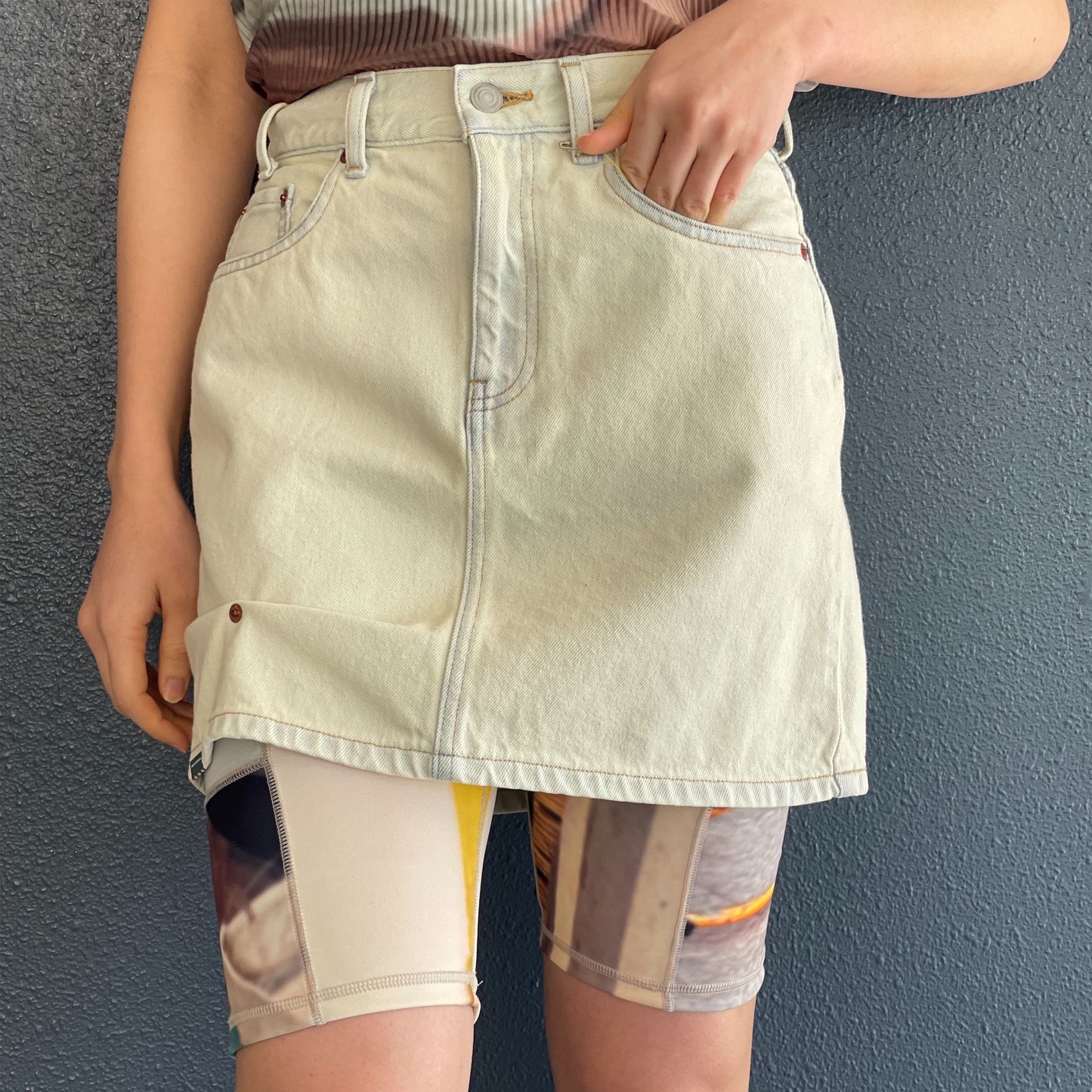 LOOSE ROLLED-UP SKIRT / BEIGE / ルーズロールアップスカート