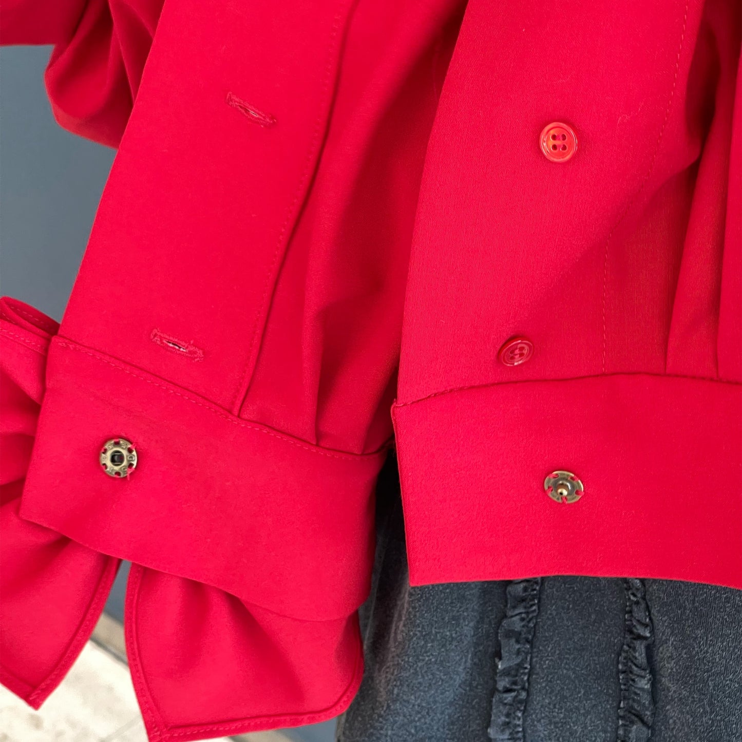 RUFFLED BLOUSE / RED / リボンラッフルブラウス