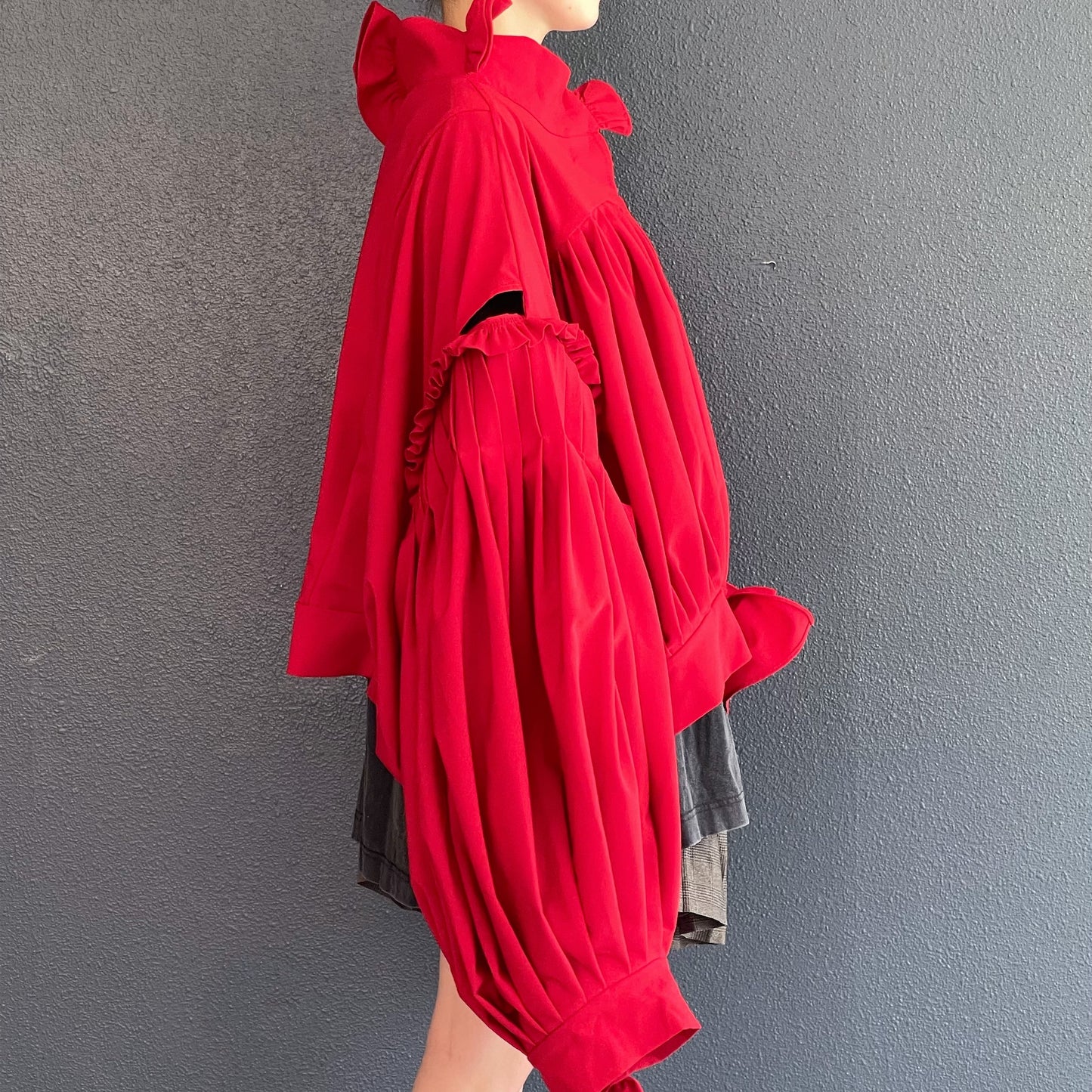 RUFFLED BLOUSE / RED / リボンラッフルブラウス