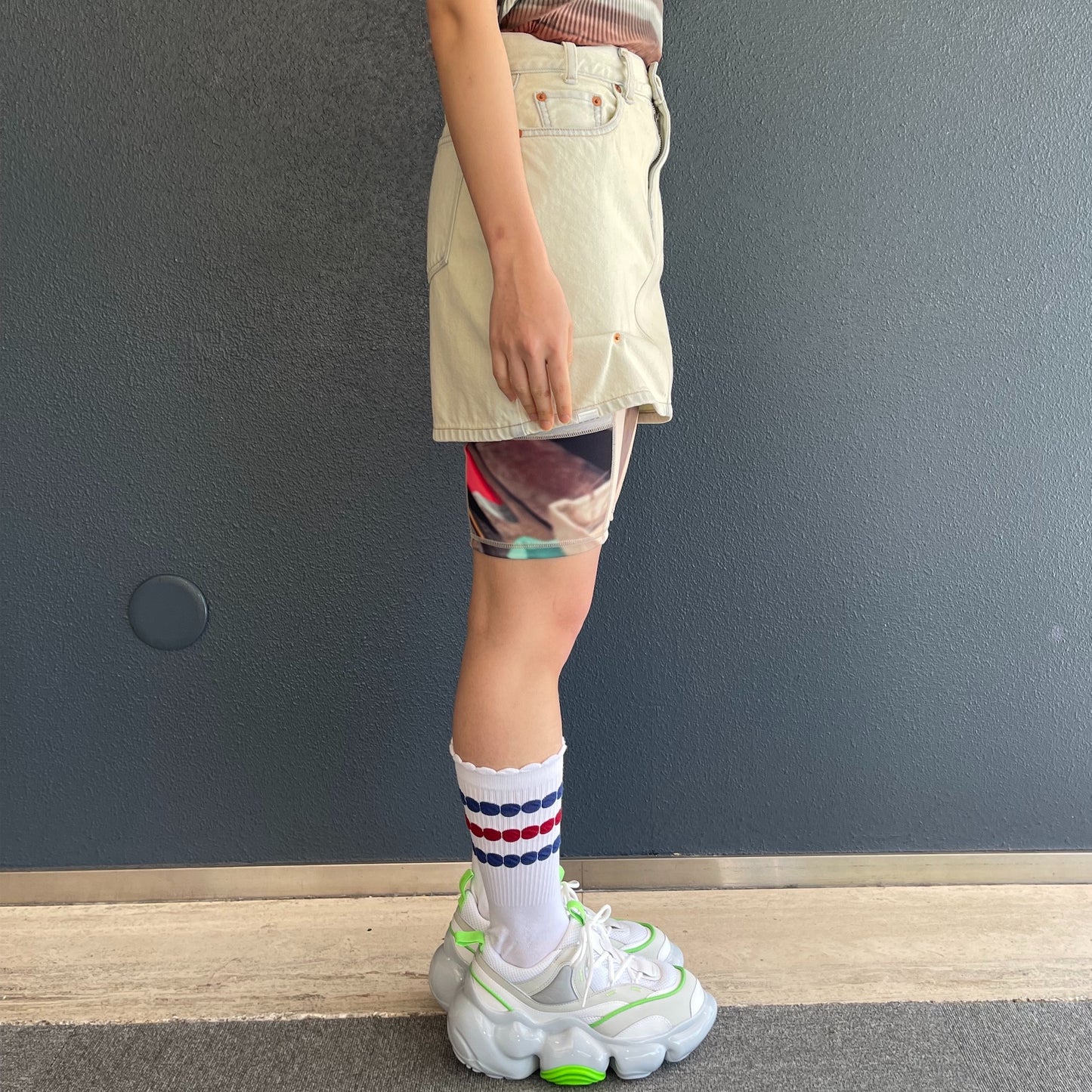 LOOSE ROLLED-UP SKIRT / BEIGE / ルーズロールアップスカート