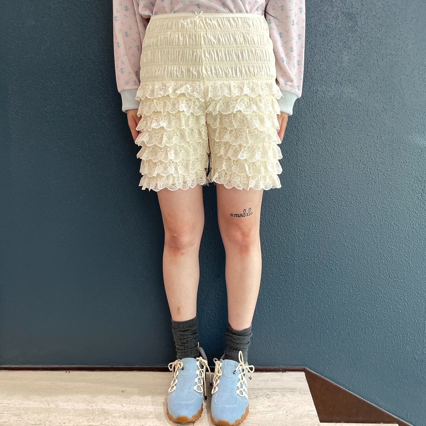 Nell biker shorts / Butter cream / フリルレースショーツ