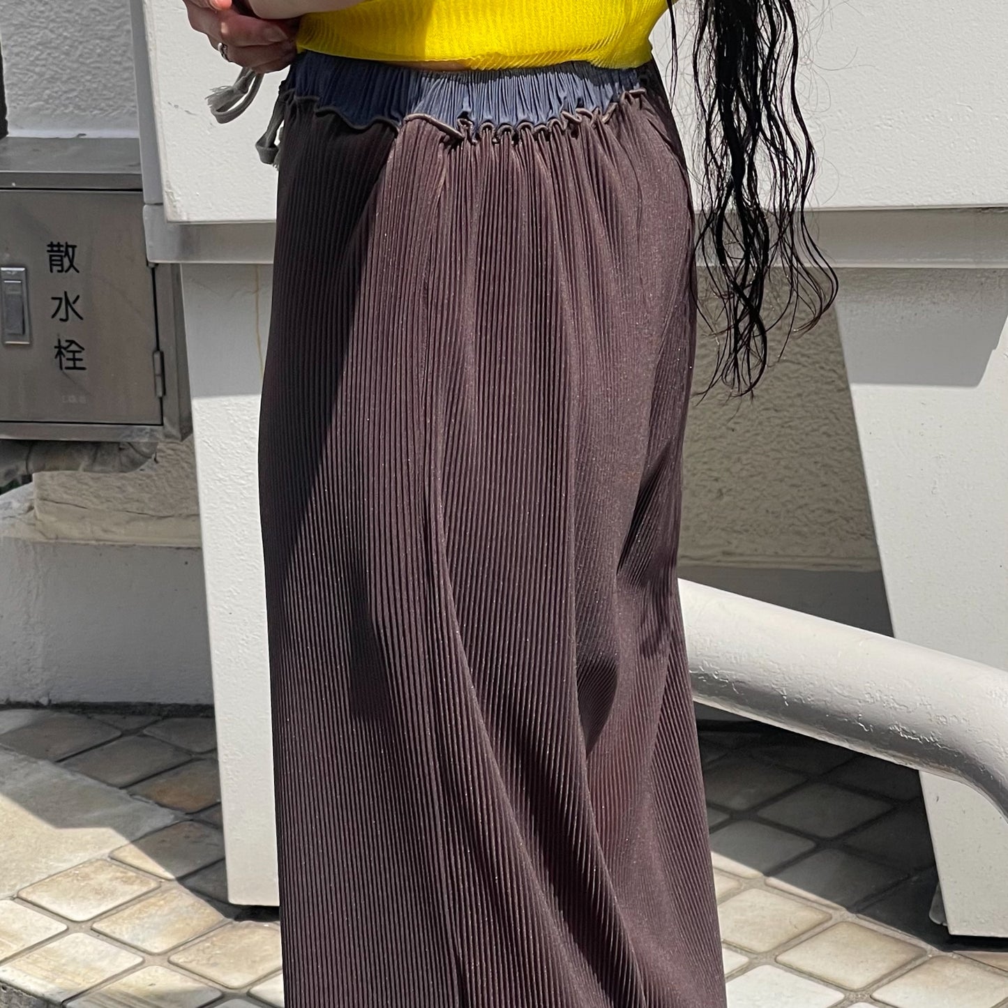 SHEER LAYERED PANTS / BROWN / シアーレイヤードプリーツパンツ